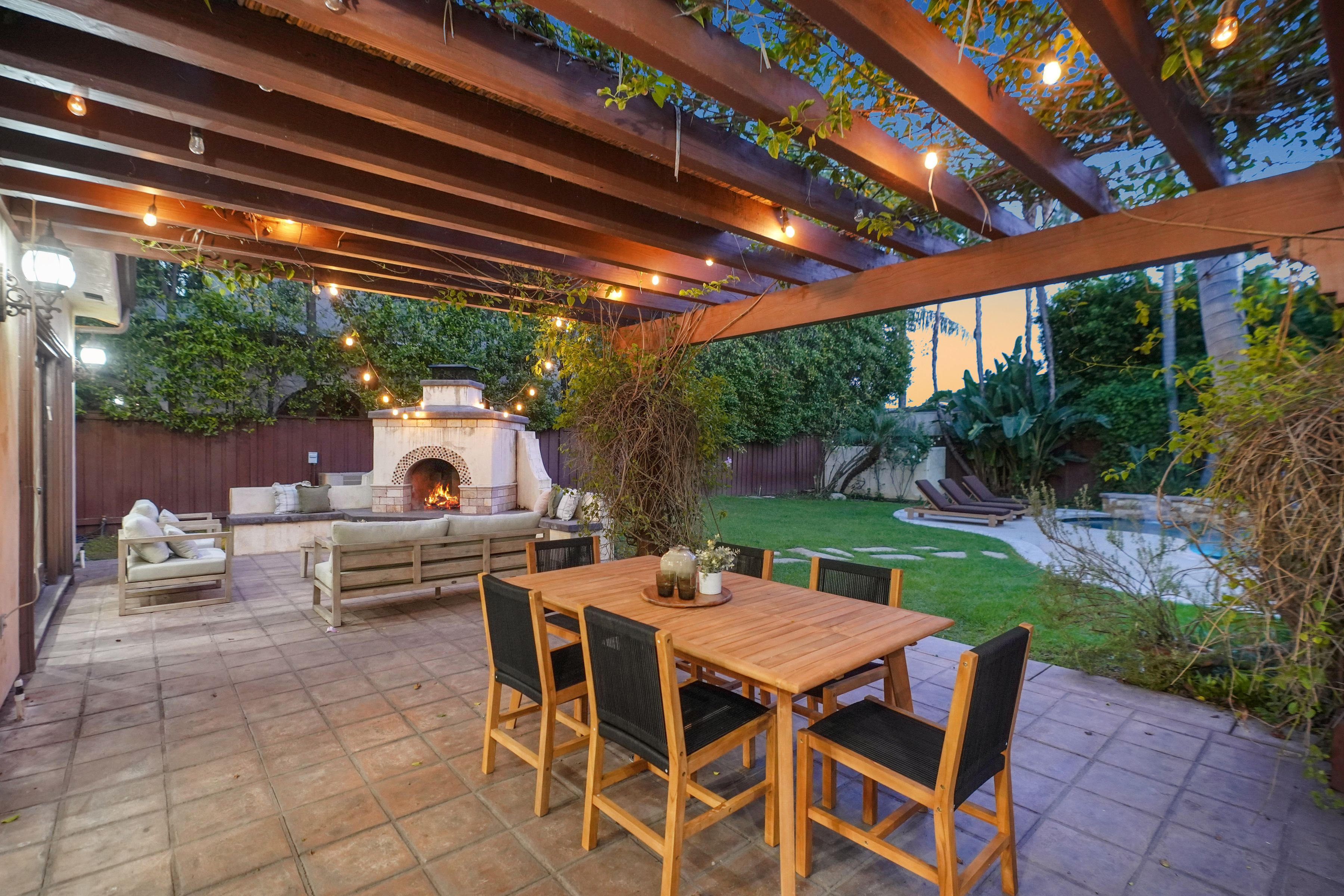  13164 Magnolia Boulevard - 物件實景