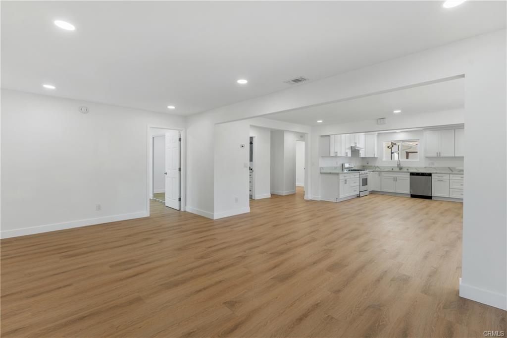 San Bernardino, California, 92405, United States, 3 Bedrooms Bedrooms, ,2 BathroomsBathrooms,Residential,For Sale,1978651