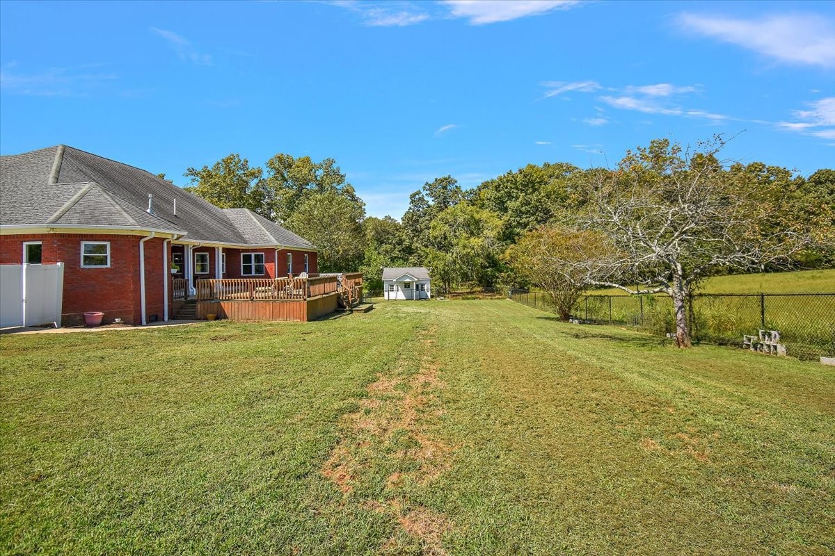 Leoma, Tennessee, 38468, United States, 3 Bedrooms Bedrooms, ,3 BathroomsBathrooms,Residential,For Sale,1938715