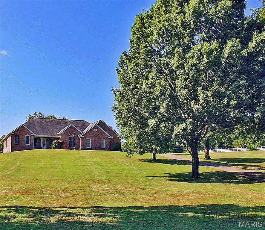 Cape Girardeau, Missouri, 63701, United States, 4 Bedrooms Bedrooms, ,3 BathroomsBathrooms,Residential,For Sale,1916630
