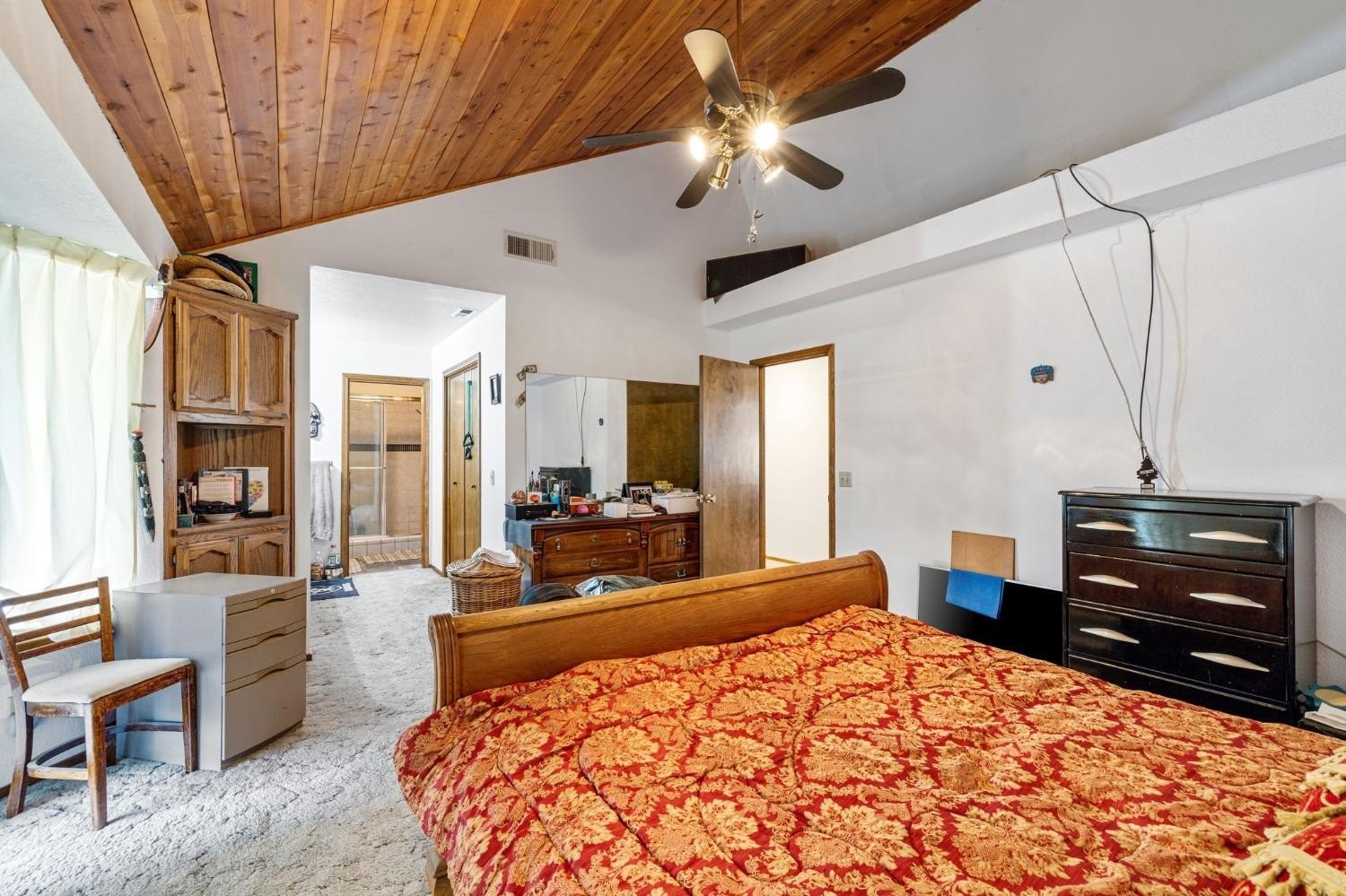 Madera, California, 93638, United States, 4 Bedrooms Bedrooms, ,3 BathroomsBathrooms,Residential,For Sale,1974014