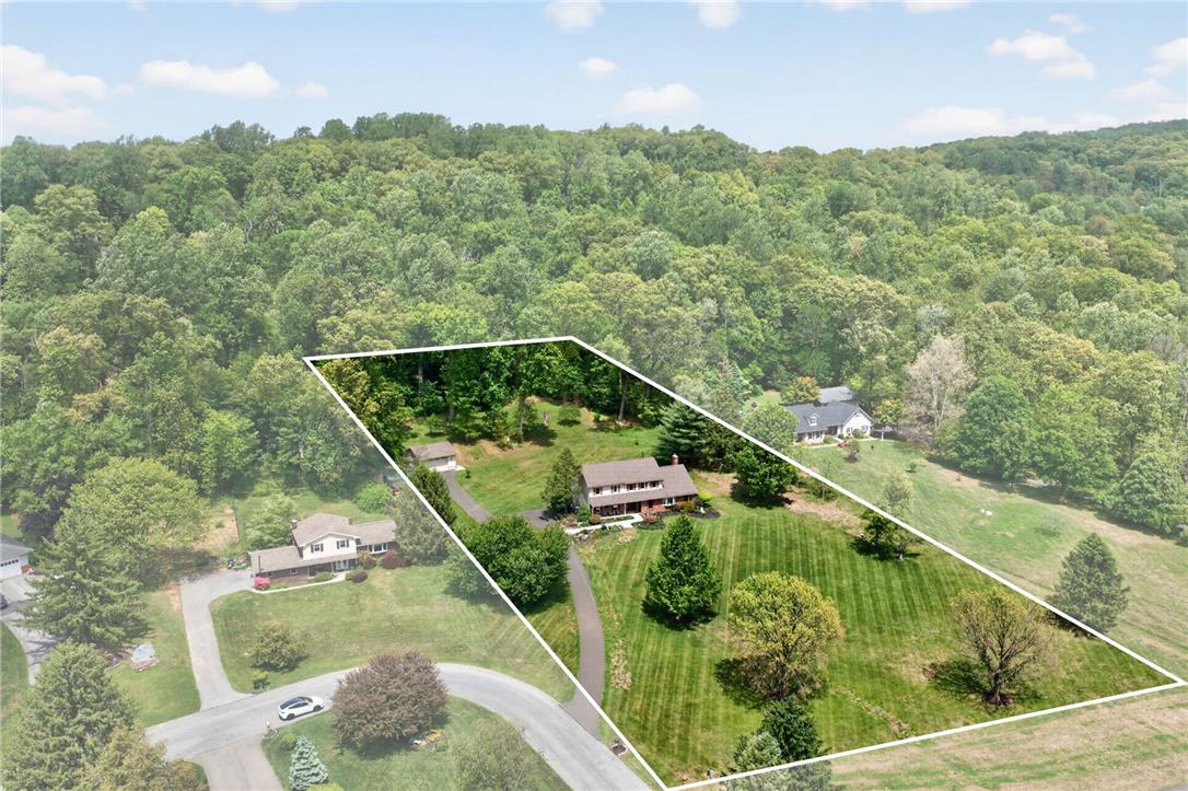 Lower Saucon Twp, Pennsylvania, 18055, United States, 5 Bedrooms Bedrooms, ,4 BathroomsBathrooms,Residential,For Sale,2048315