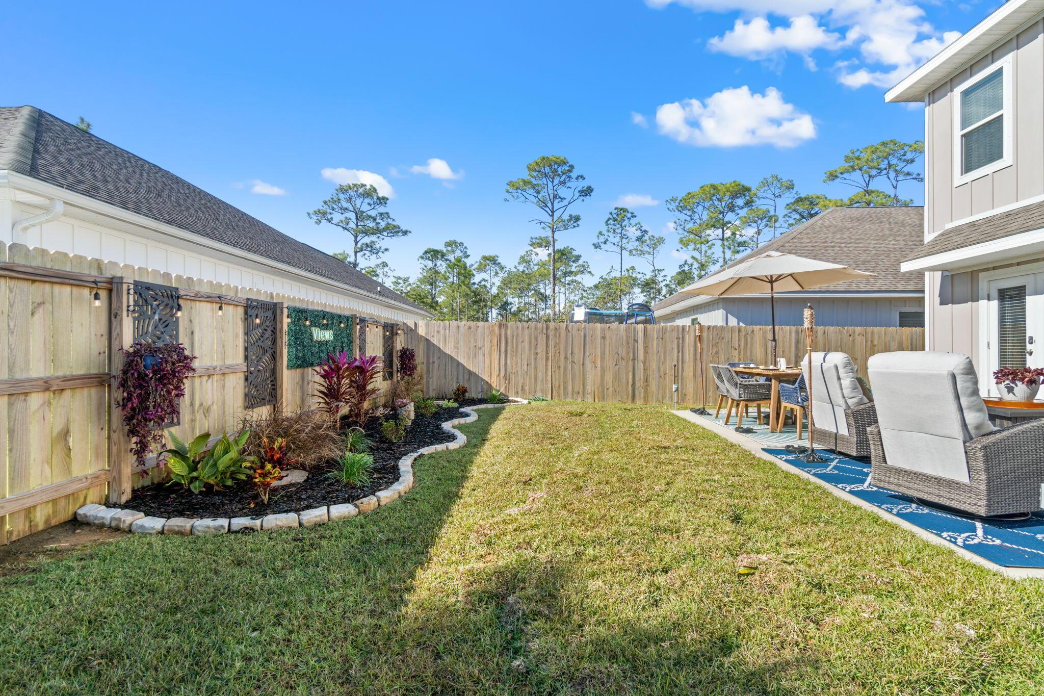 Gulf Breeze, Florida, 32563, United States, 5 Bedrooms Bedrooms, ,3 BathroomsBathrooms,Residential,For Sale,1934954