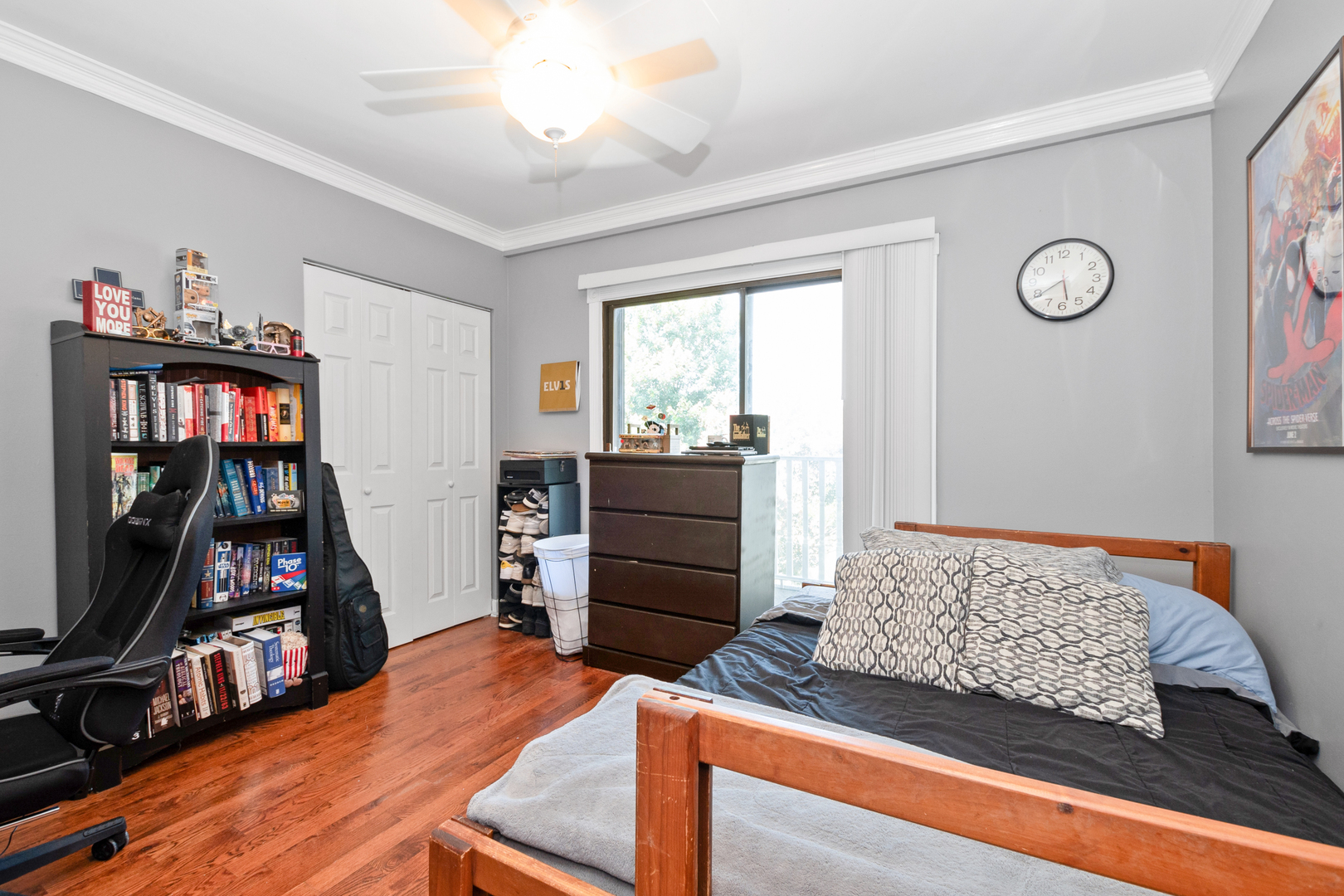 Tinley Park, Illinois, 60487, United States, 6 Bedrooms Bedrooms, ,4 BathroomsBathrooms,Residential,For Sale,1984113