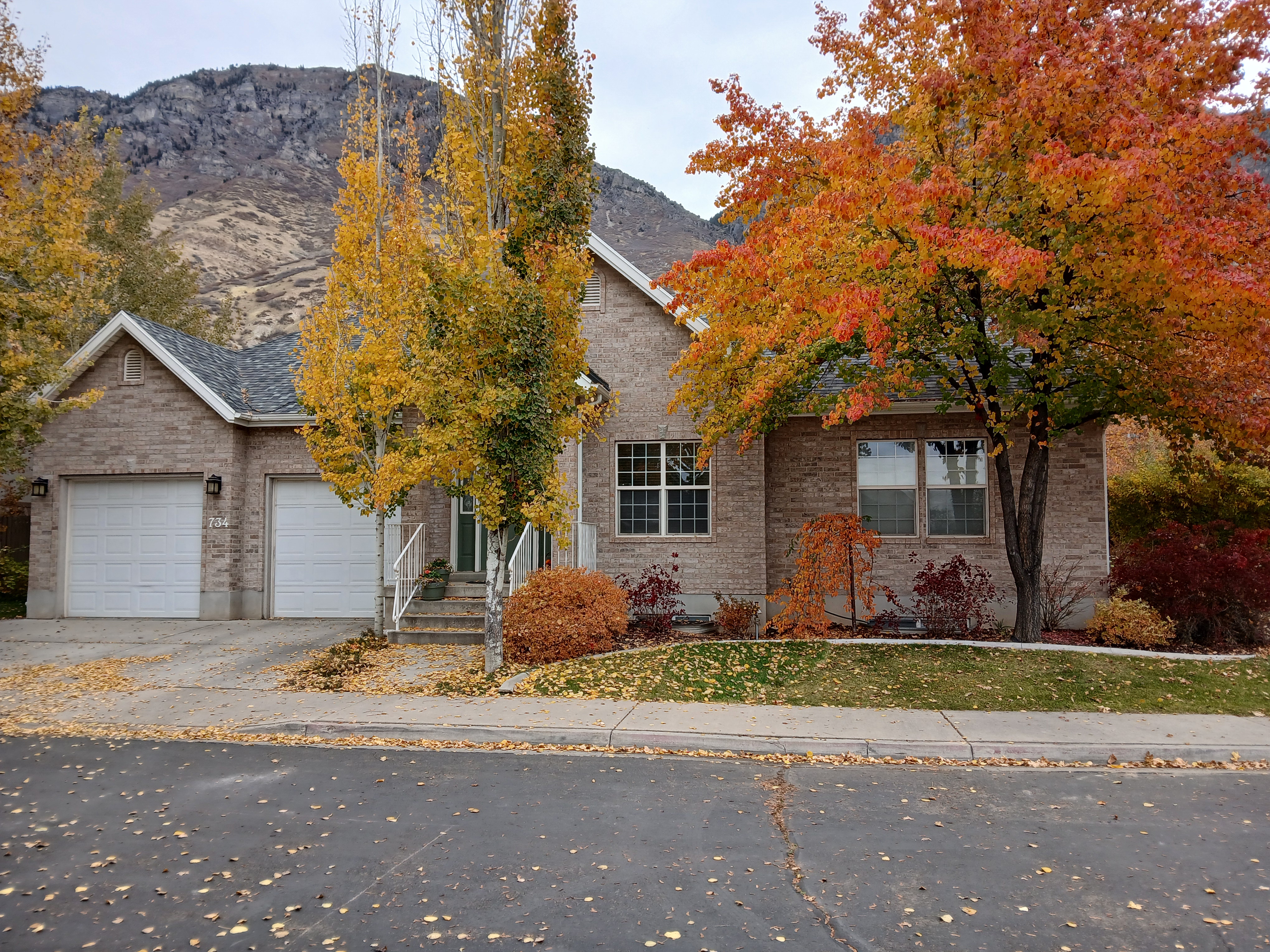 Provo, Utah, 84606, United States, 5 Bedrooms Bedrooms, ,2 BathroomsBathrooms,Residential,For Sale,2002549