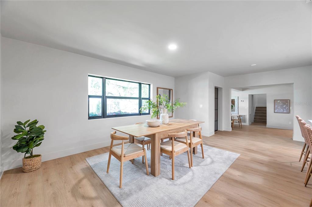 Tampa, Florida, 33629, United States, 4 Bedrooms Bedrooms, ,3 BathroomsBathrooms,Residential,For Sale,1906896