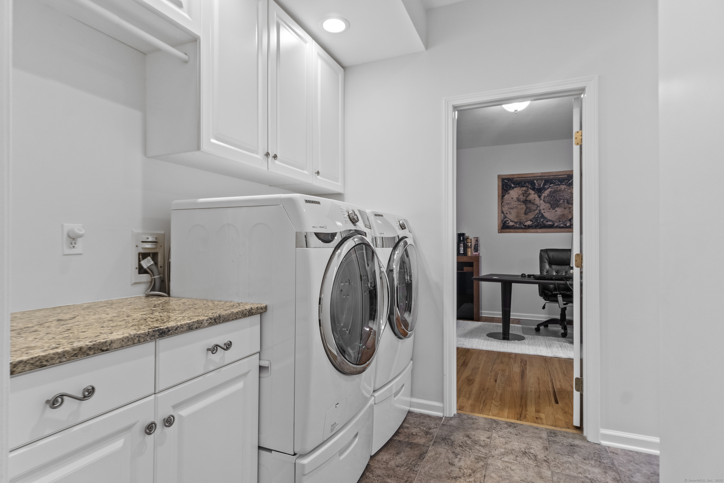 Monroe, Connecticut, 06468, United States, 5 Bedrooms Bedrooms, ,4 BathroomsBathrooms,Residential,For Sale,1744682