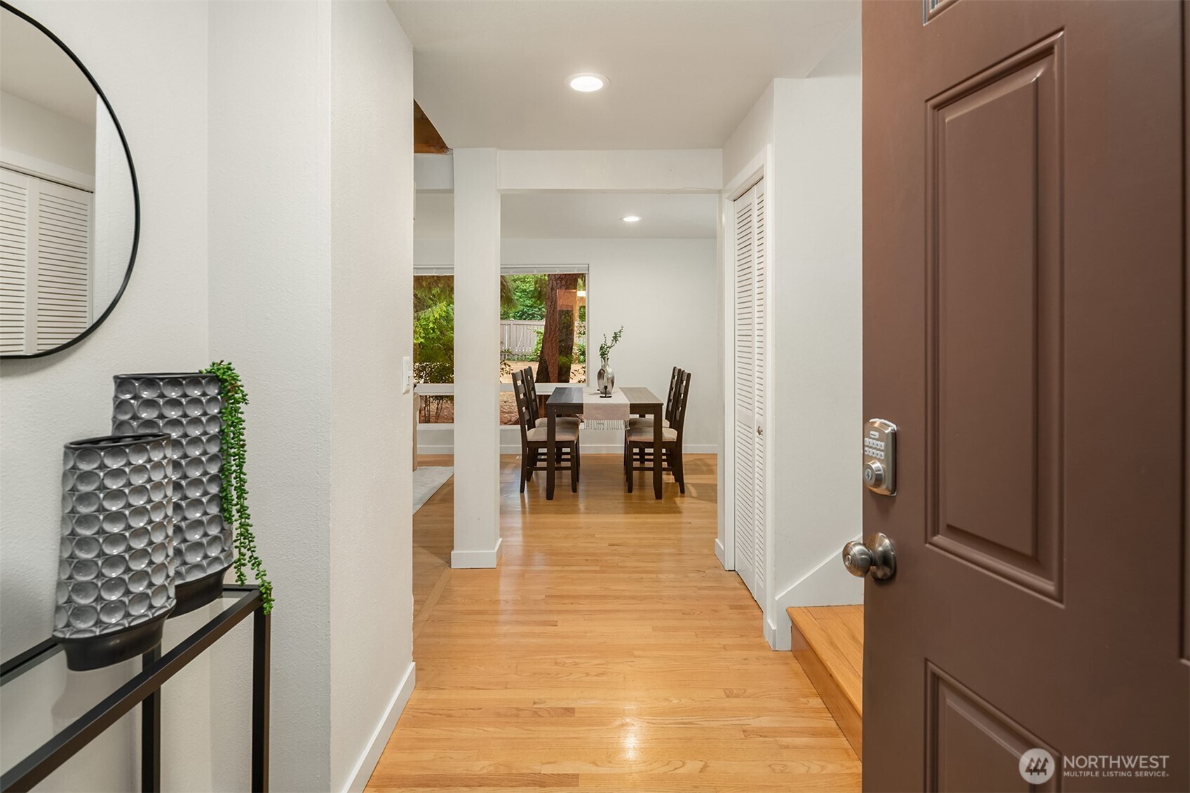 Redmond, Washington, 98052, United States, 4 Bedrooms Bedrooms, ,3 BathroomsBathrooms,Residential,For Sale,1911973