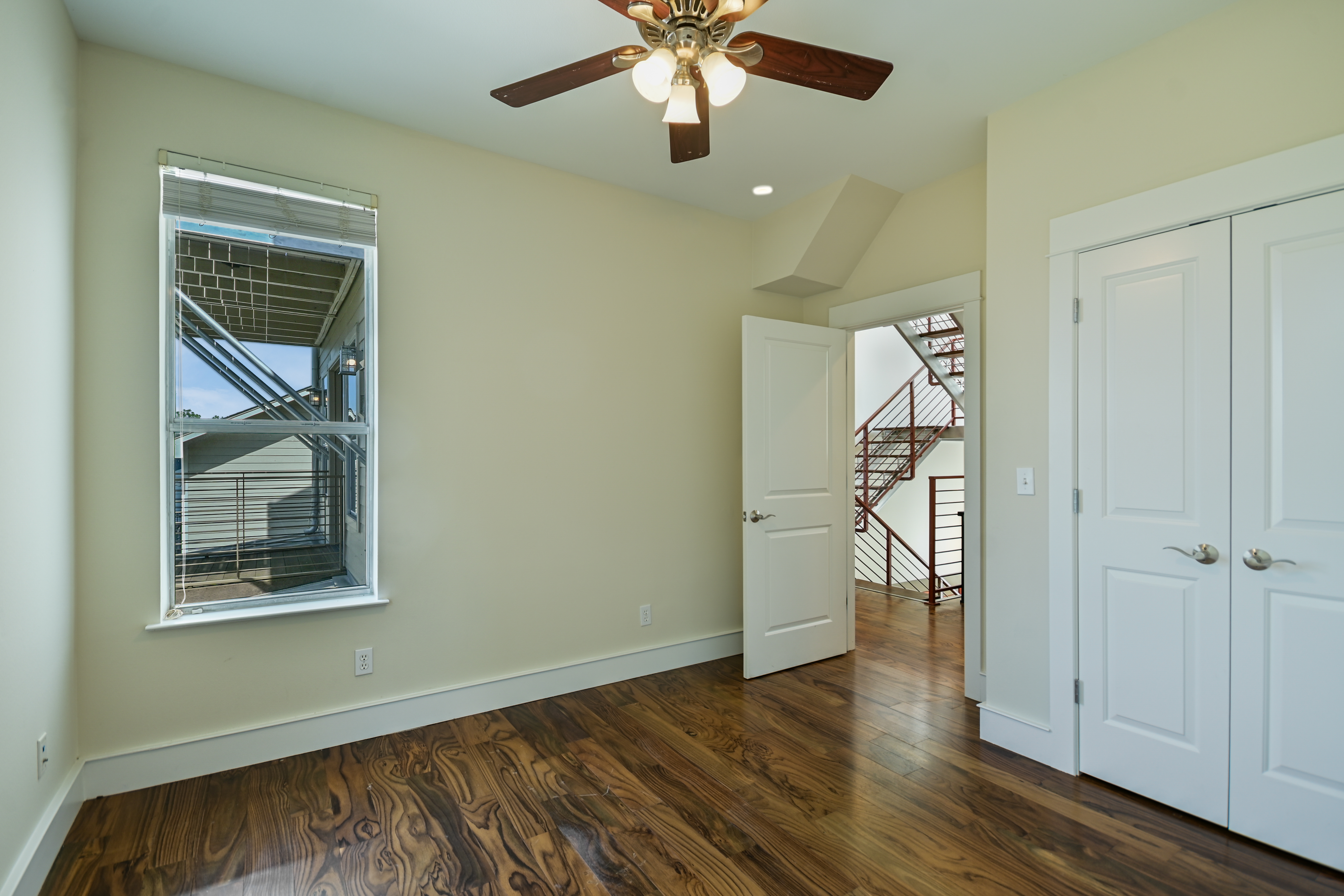  8500 Red Willow Drive Unit A , Austin, TX 78736 - 物件實景