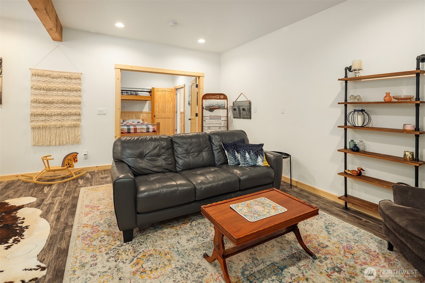 Clinton, Washington, 98236, United States, 3 Bedrooms Bedrooms, ,2 BathroomsBathrooms,Residential,For Sale,1949676