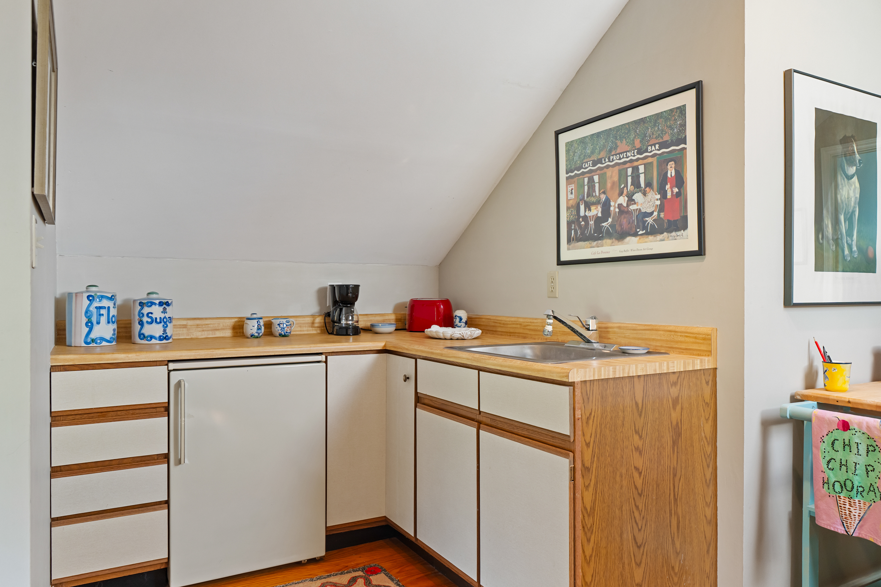  5614 Hot Springs Rd - 物件實景