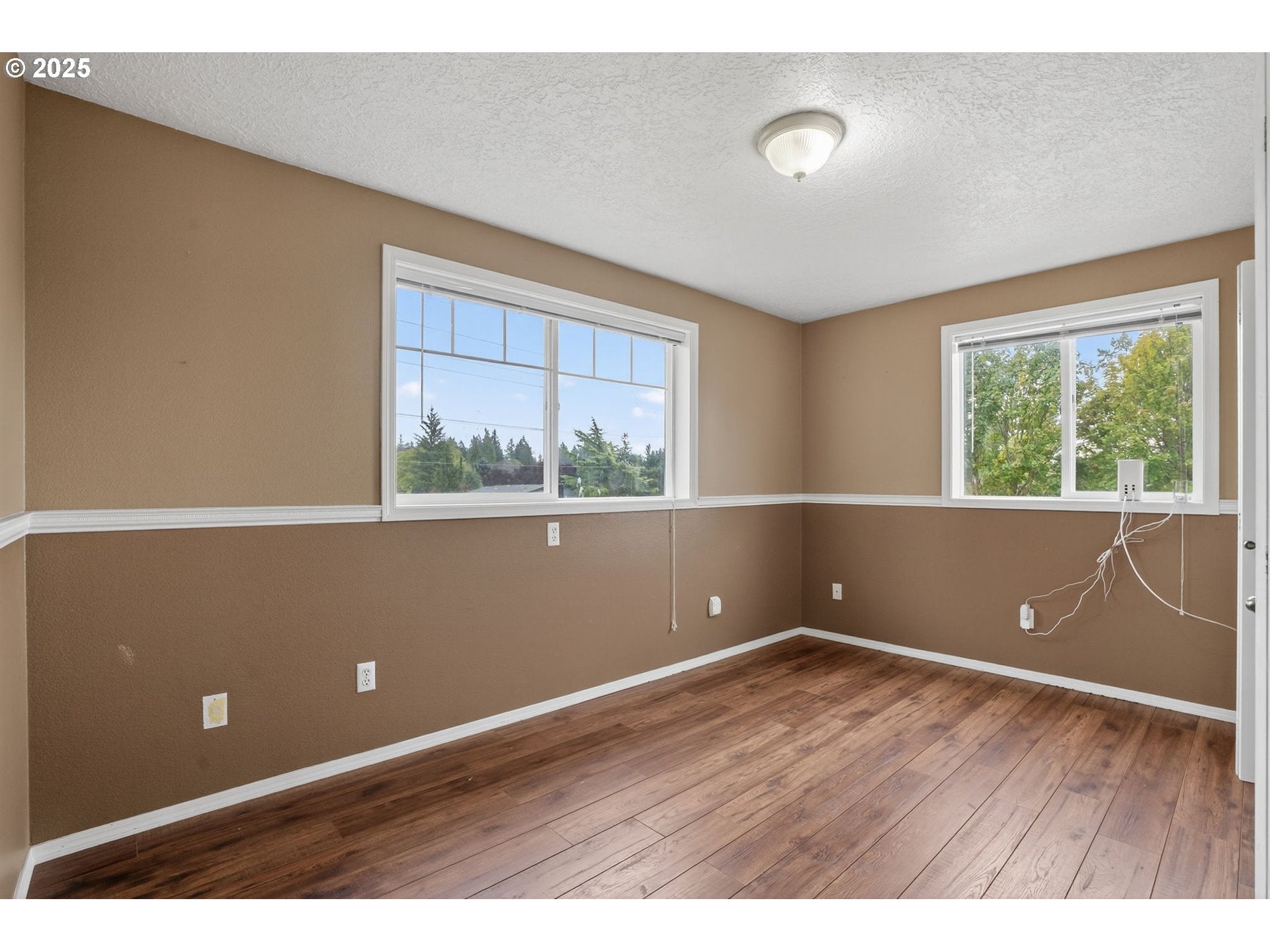 BattleGround, Washington, 98604, United States, 4 Bedrooms Bedrooms, ,4 BathroomsBathrooms,Residential,For Sale,1943198