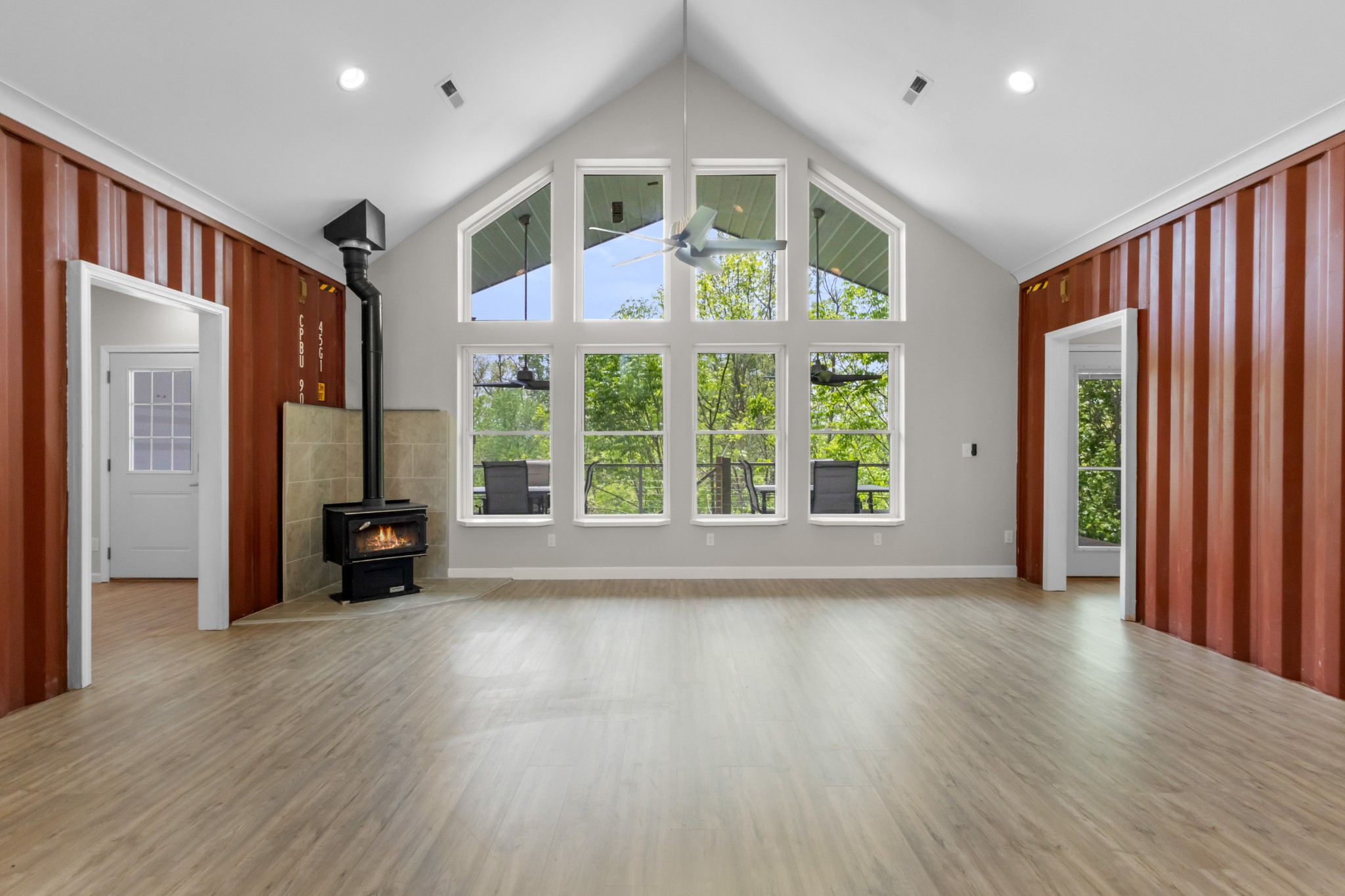 Indian Mound, Tennessee, 37079, United States, 6 Bedrooms Bedrooms, ,6 BathroomsBathrooms,Residential,For Sale,1842968