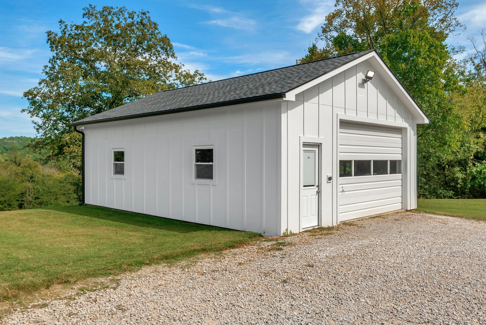 Pulaski, Tennessee, 38478, United States, 4 Bedrooms Bedrooms, ,2 BathroomsBathrooms,Residential,For Sale,1932287