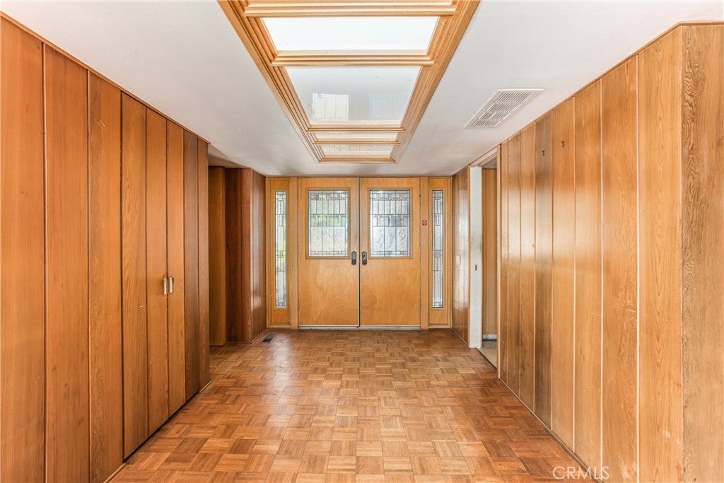 Redlands, California, 92373, United States, 4 Bedrooms Bedrooms, ,1 BathroomBathrooms,Residential,For Sale,1899993