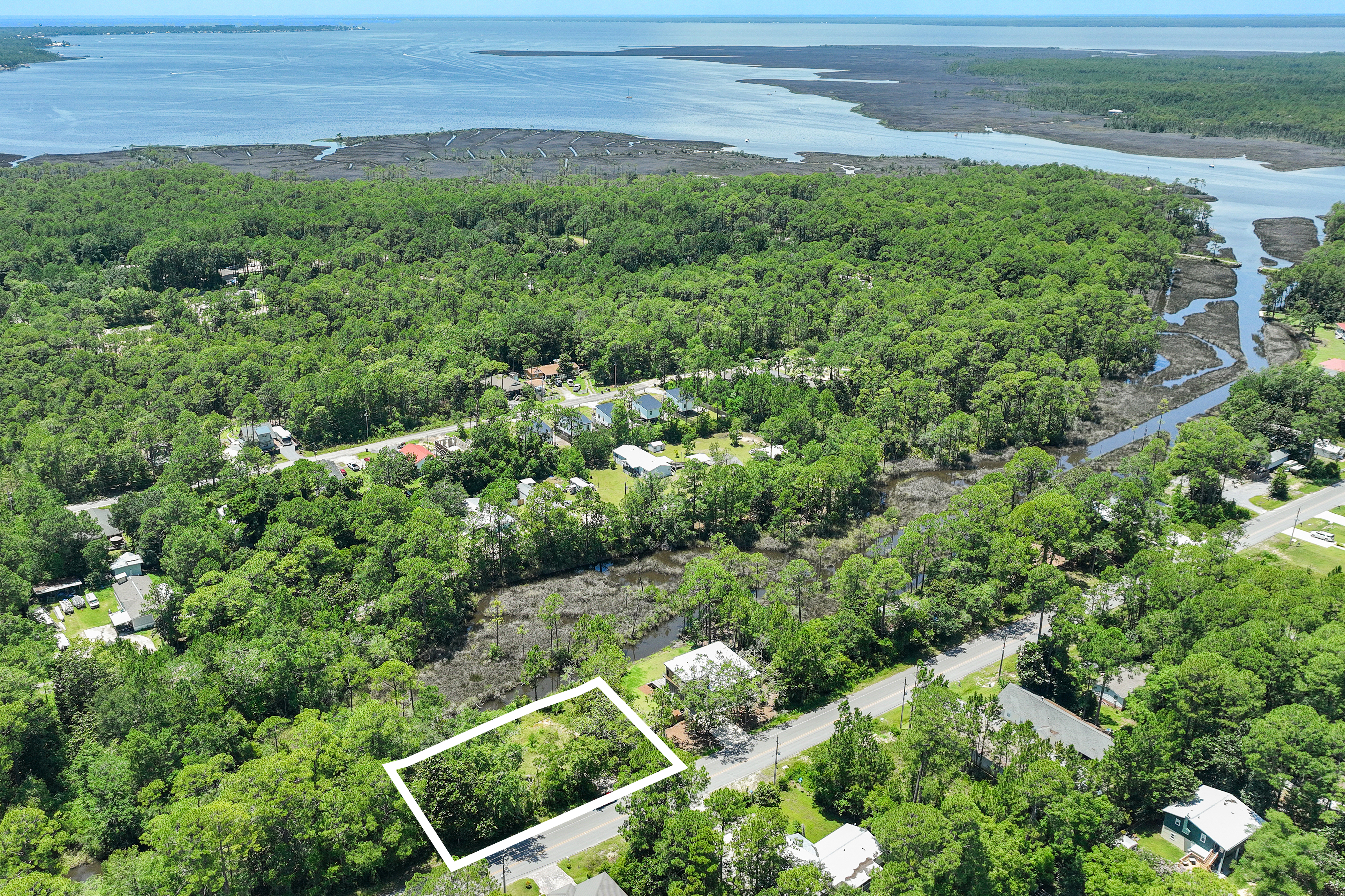  Expansive Waterfront Homesite with Direct Bay Access - 物件實景