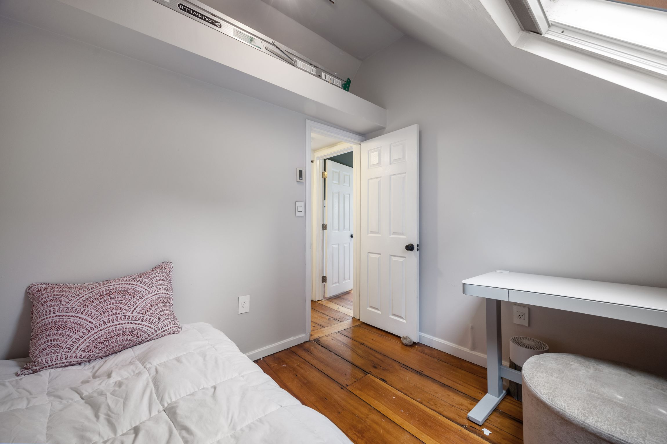  4 Mead Street Ct, Boston, MA, 02129 - 物件實景