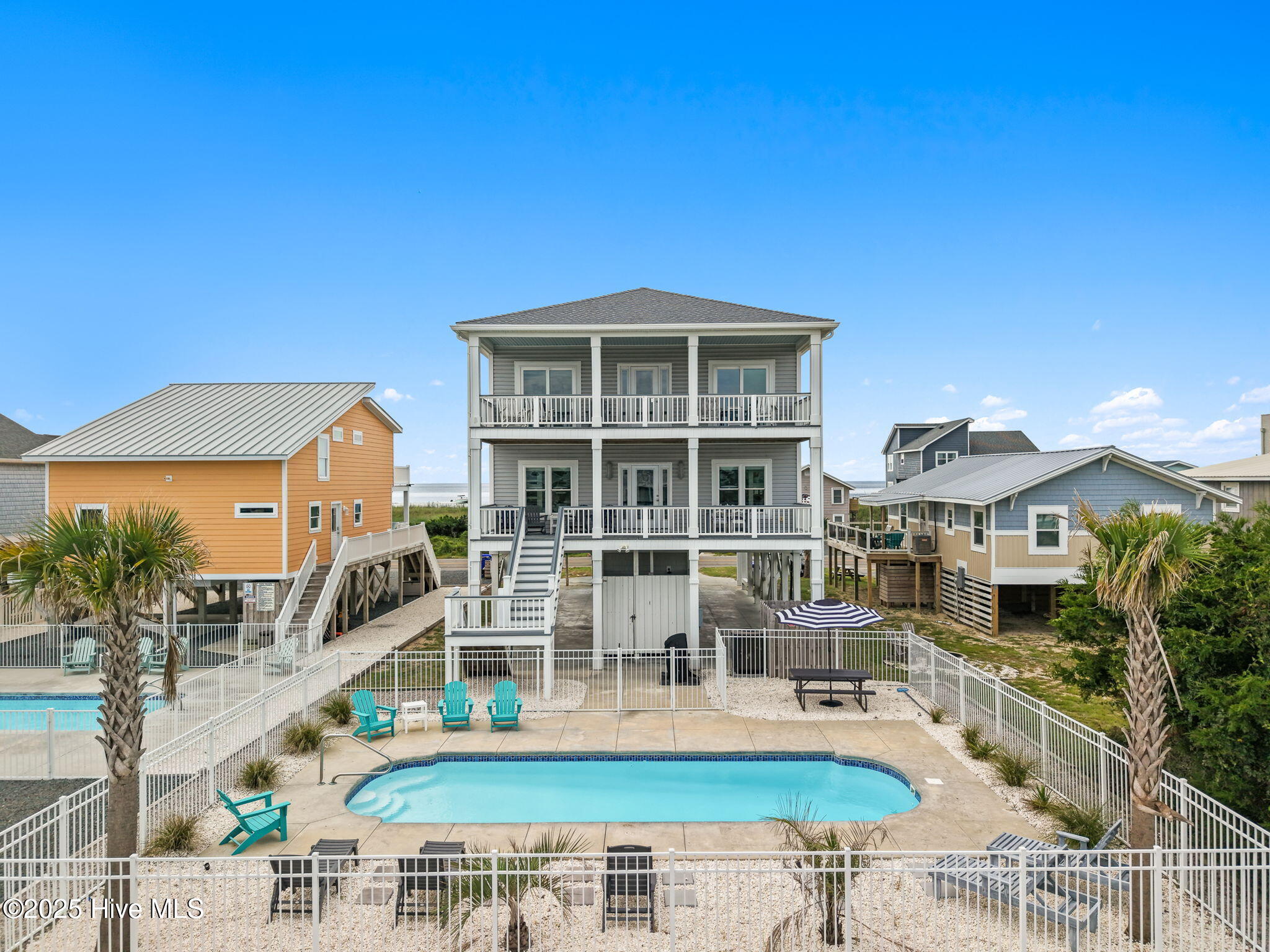 Oak Island, North Carolina, 28465, United States, 5 Bedrooms Bedrooms, ,5 BathroomsBathrooms,Residential,For Sale,1974906