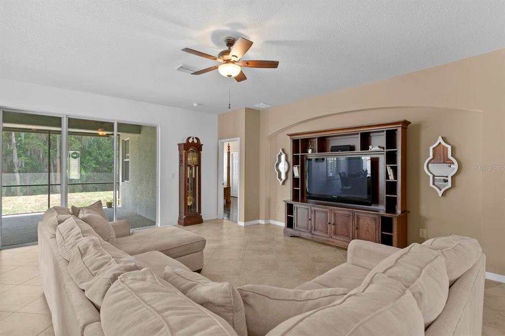 Lutz, Florida, 33558, United States, 4 Bedrooms Bedrooms, ,2 BathroomsBathrooms,Residential,For Sale,1760226