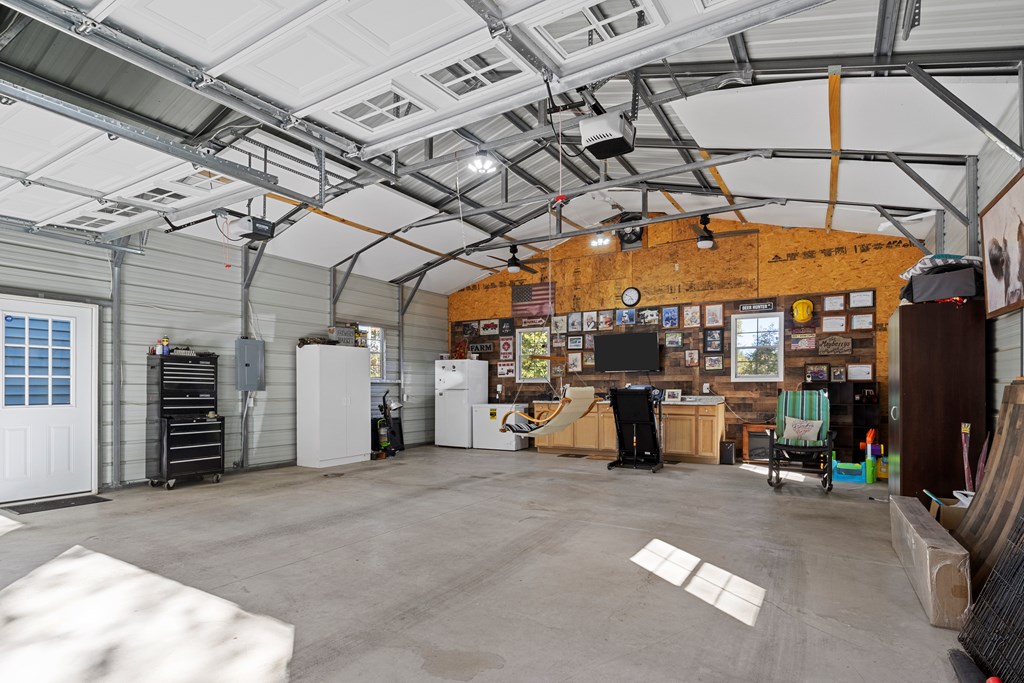 Rice, Virginia, 23966, United States, 3 Bedrooms Bedrooms, ,2 BathroomsBathrooms,Residential,For Sale,1982406