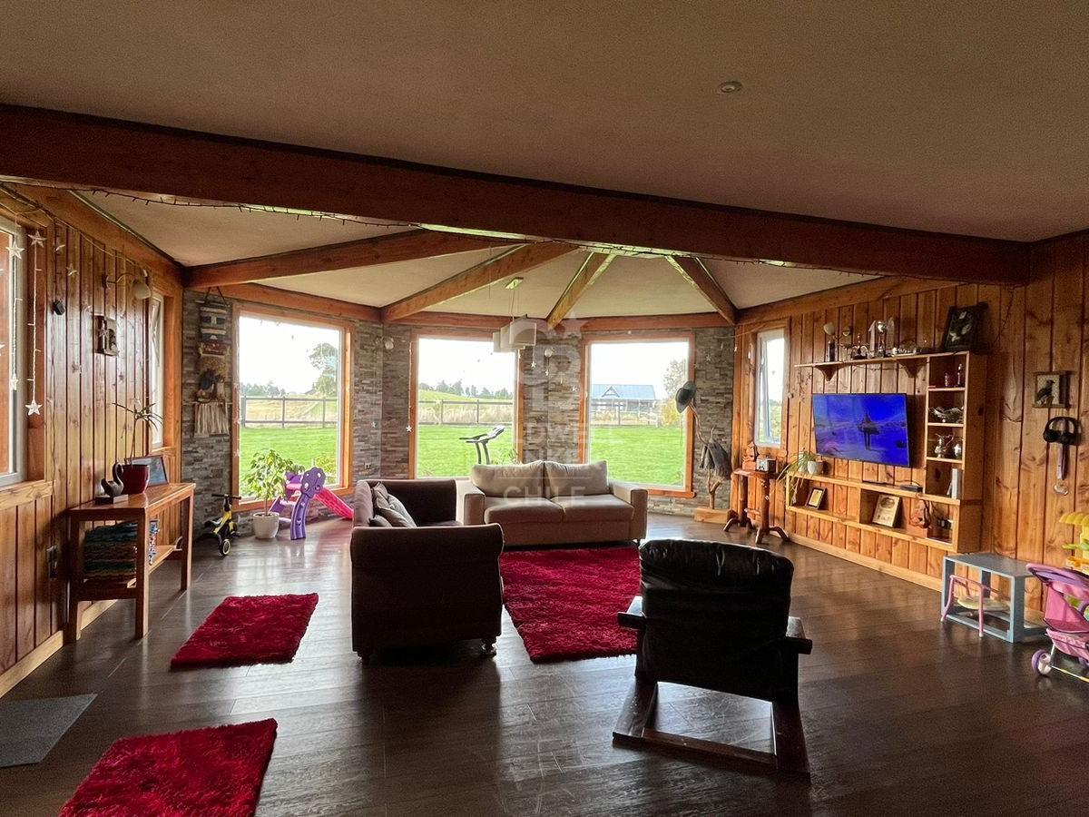 Llanquihue, Chile, 4 Bedrooms Bedrooms, ,2 BathroomsBathrooms,Residential,For Sale,1916894