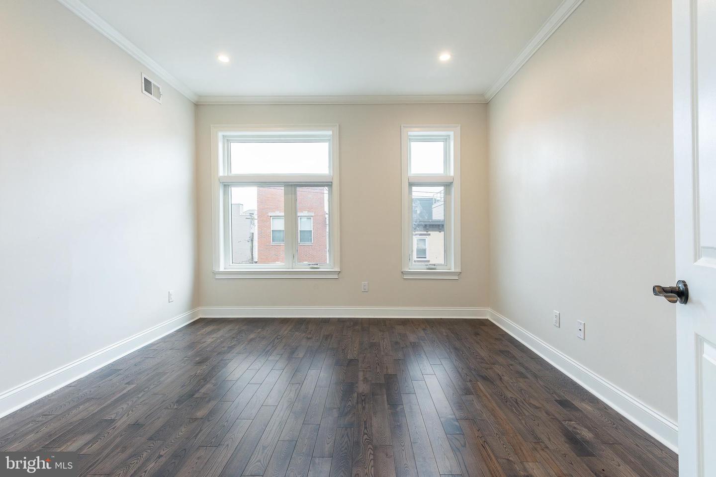 Philadelphia, Pennsylvania, 19130, United States, 3 Bedrooms Bedrooms, ,3 BathroomsBathrooms,Residential,For Sale,2001653