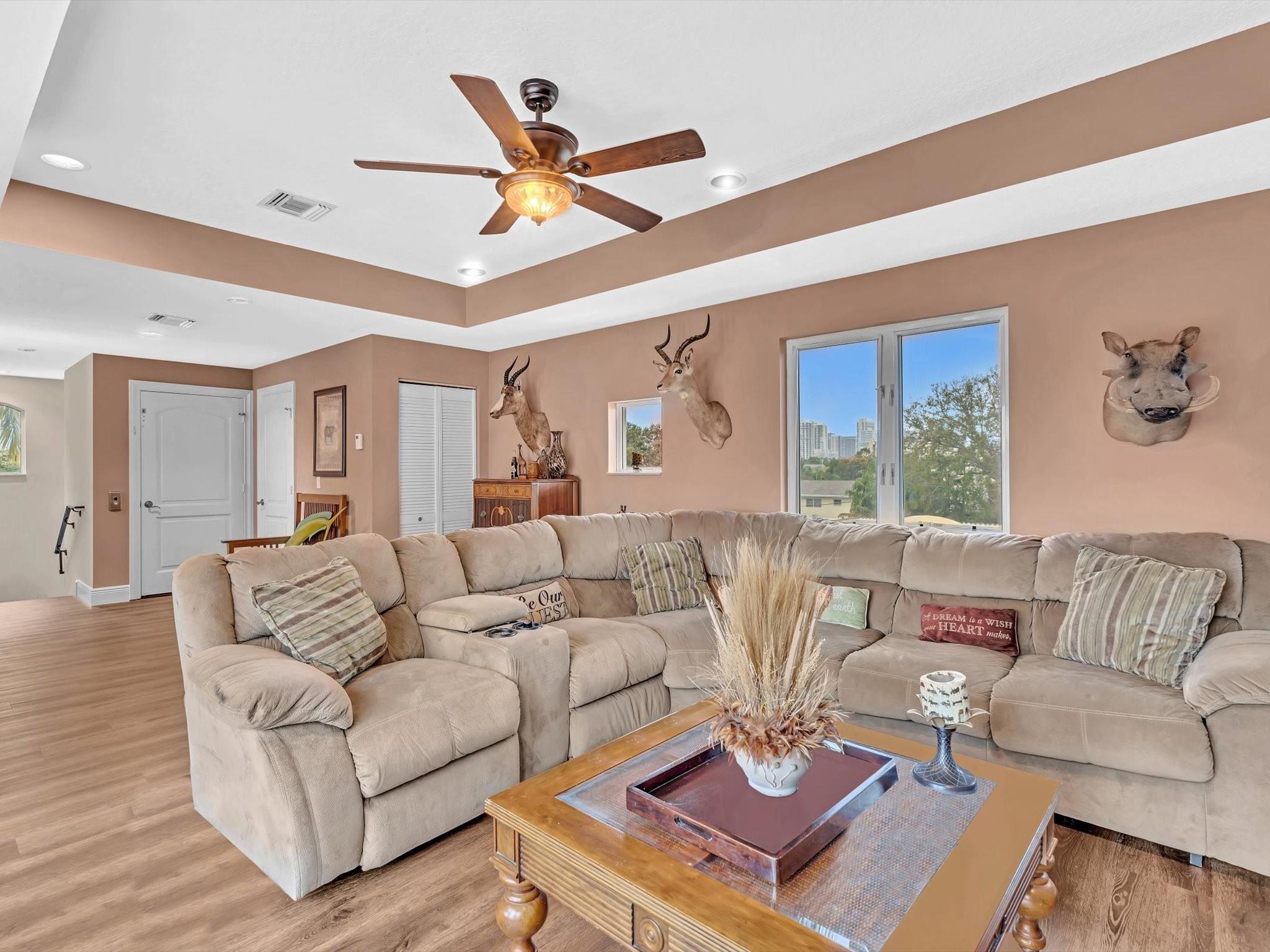 Fort Lauderdale, Florida, 33301, United States, 3 Bedrooms Bedrooms, ,5 BathroomsBathrooms,Residential,For Sale,1979910