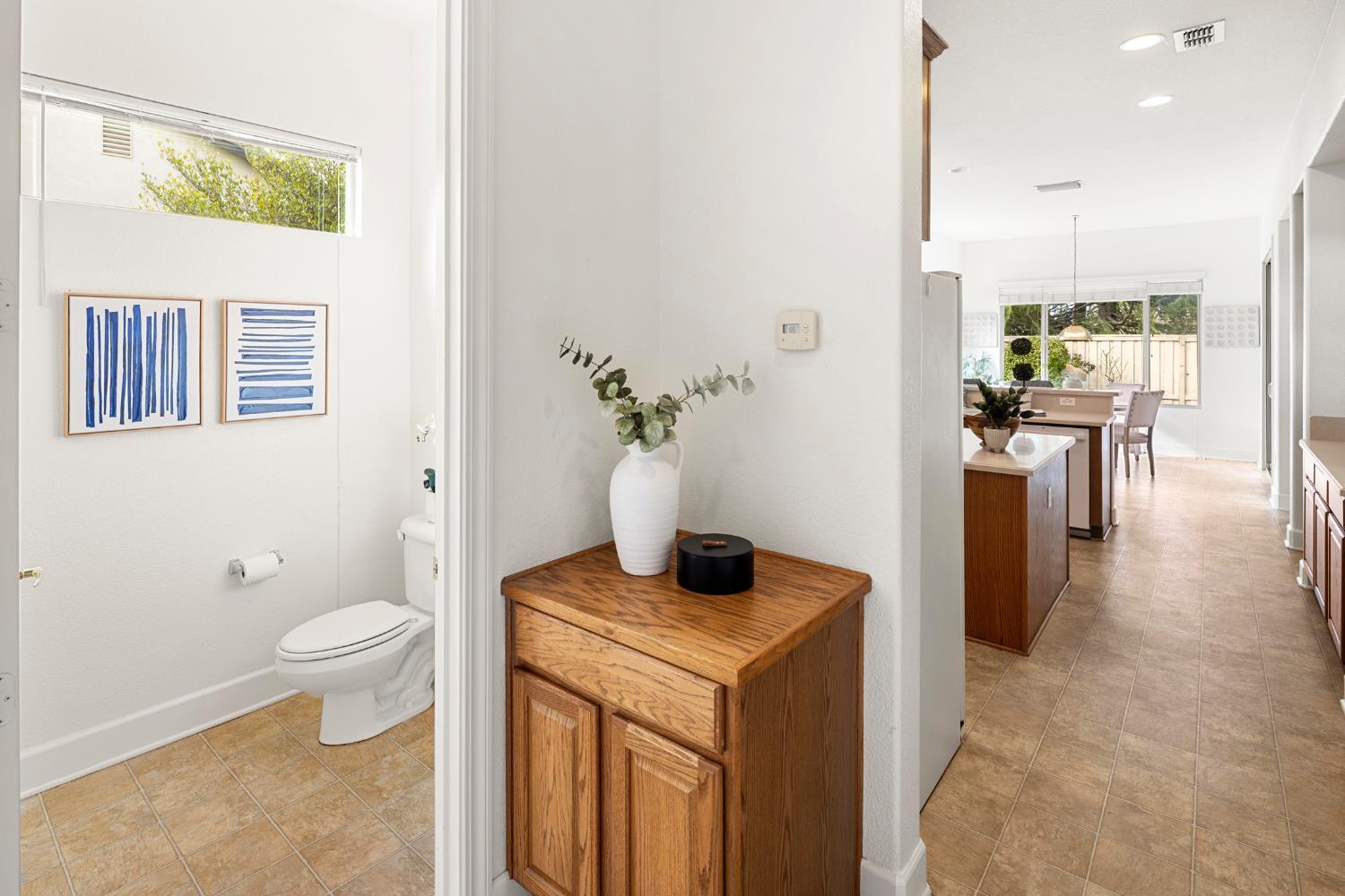 Lincoln, California, 95648, United States, 3 Bedrooms Bedrooms, ,3 BathroomsBathrooms,Residential,For Sale,2008563