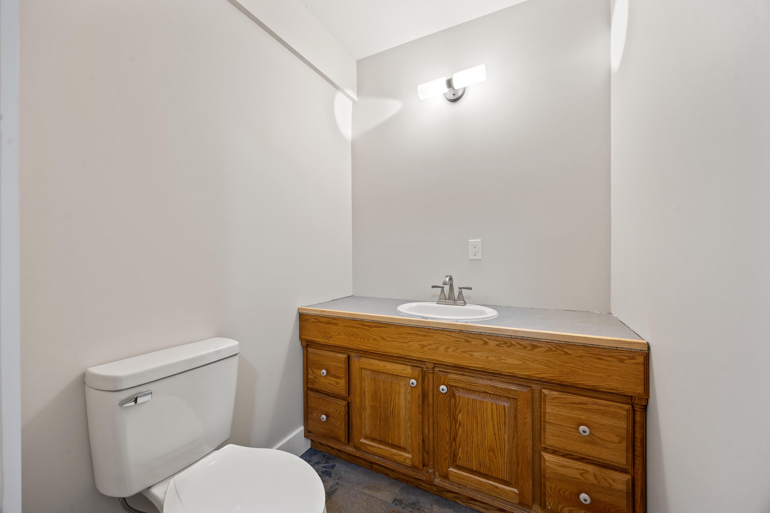 Corinth, Kentucky, 41010, United States, 4 Bedrooms Bedrooms, ,4 BathroomsBathrooms,Residential,For Sale,1992154