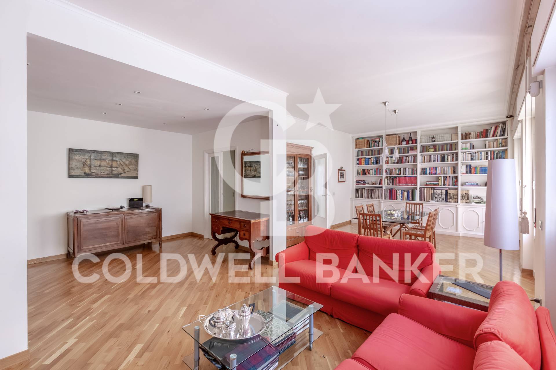 Roma, Roma, 00100, IT, 3 Bedrooms Bedrooms, ,2 BathroomsBathrooms,Residential,For Sale,1991854