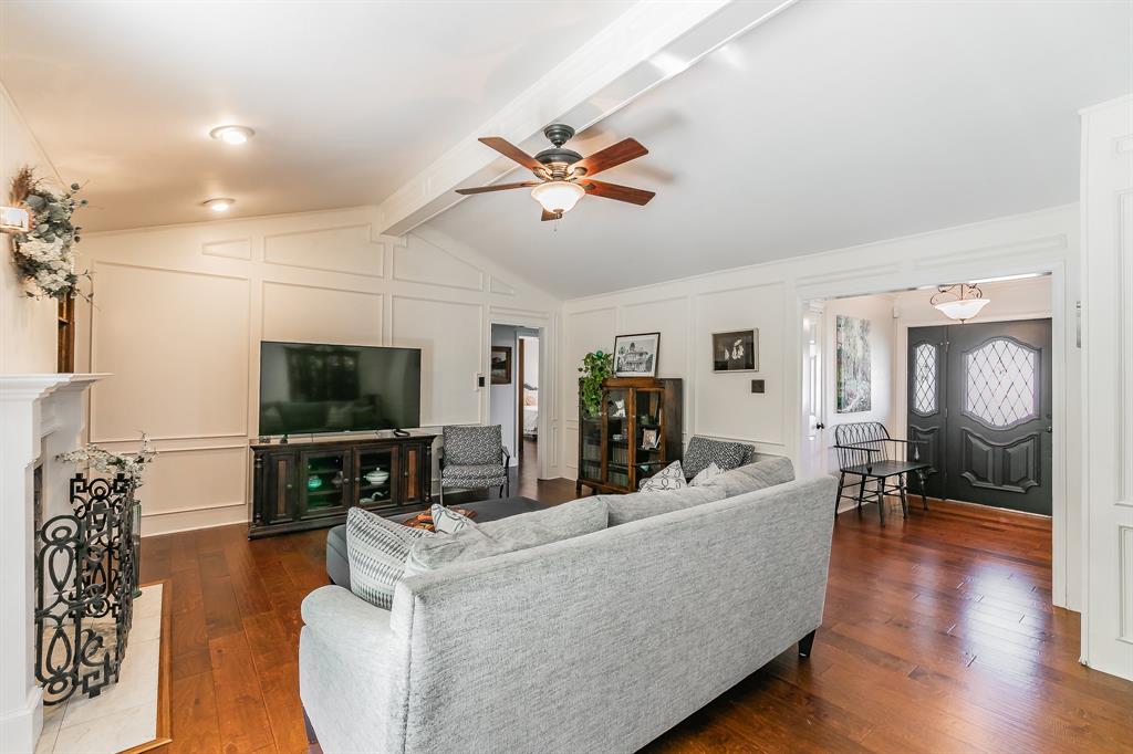 Keller, Texas, 76248, United States, 4 Bedrooms Bedrooms, ,3 BathroomsBathrooms,Residential,For Sale,1935940