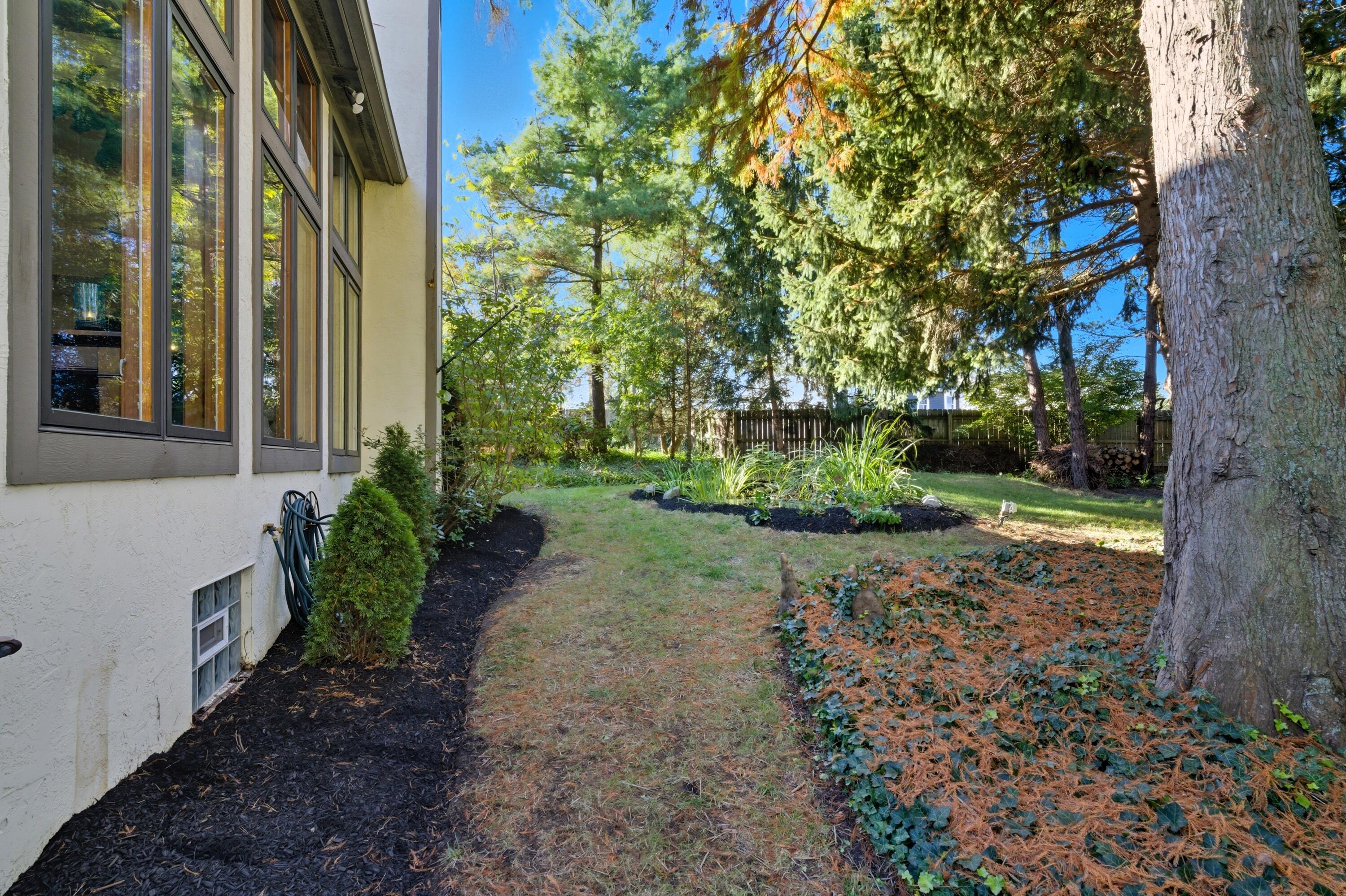 Columbus, Ohio, 43230, United States, 4 Bedrooms Bedrooms, ,4 BathroomsBathrooms,Residential,For Sale,1970472