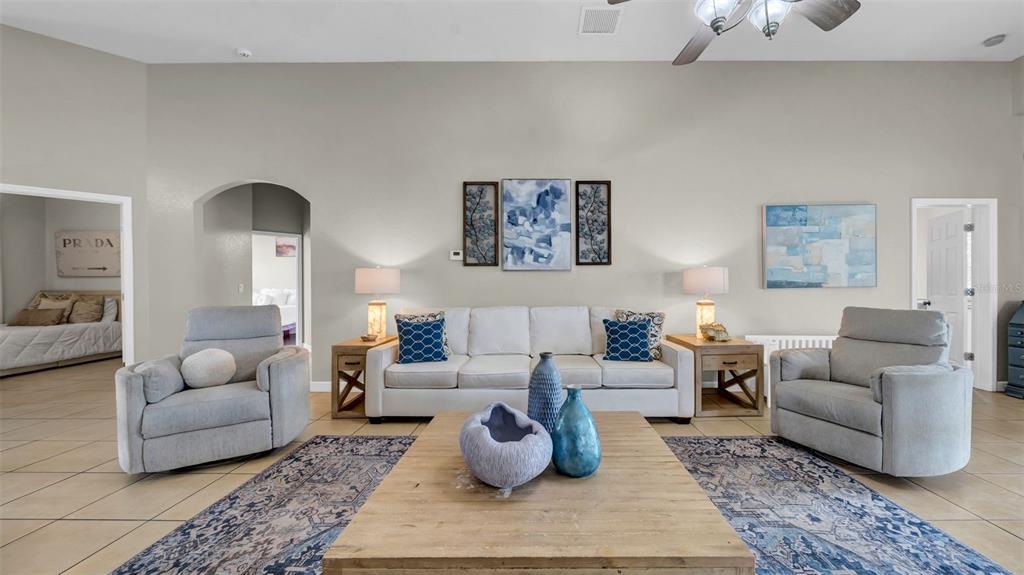Largo, Florida, 33770, United States, 4 Bedrooms Bedrooms, ,3 BathroomsBathrooms,Residential,For Sale,1805644
