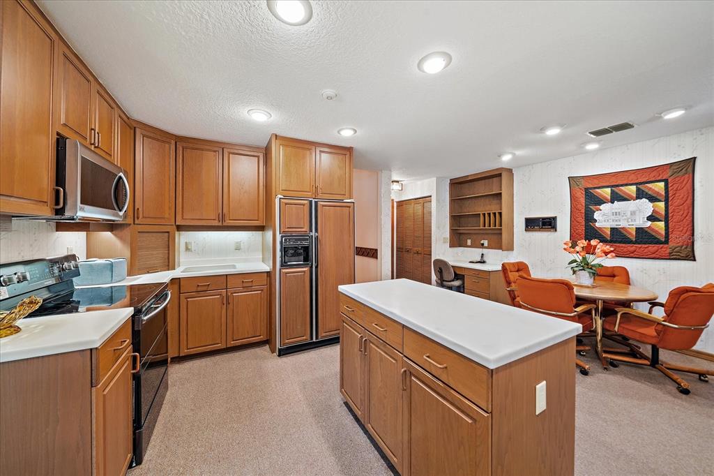 Parrish, Florida, 34219, United States, 4 Bedrooms Bedrooms, ,3 BathroomsBathrooms,Residential,For Sale,1925912