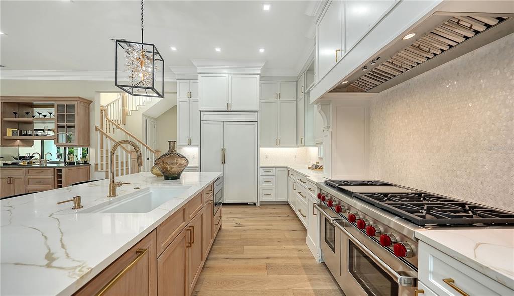 Sarasota, Florida, 34242, United States, 4 Bedrooms Bedrooms, ,6 BathroomsBathrooms,Residential,For Sale,2003081