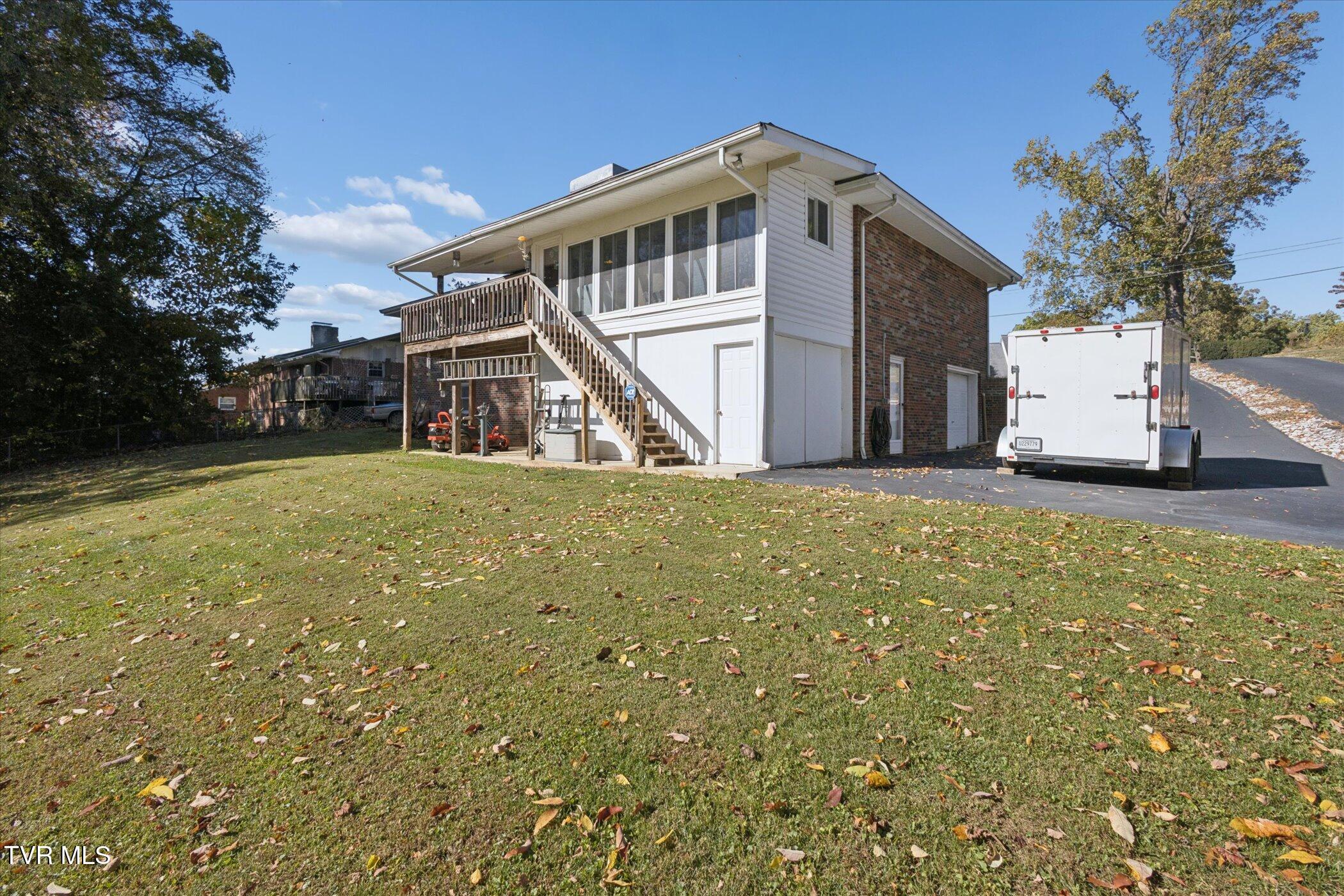 Johnson City, Tennessee, 37604, United States, 4 Bedrooms Bedrooms, ,3 BathroomsBathrooms,Residential,For Sale,1978550