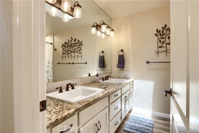 Oakhurst, California, 93644, United States, 7 Bedrooms Bedrooms, ,5 BathroomsBathrooms,Residential,For Sale,1974695