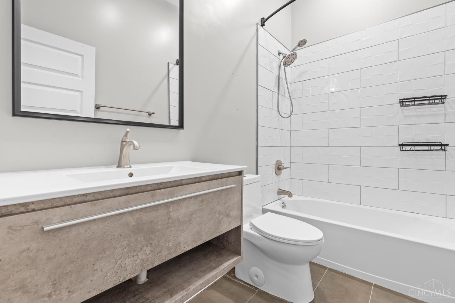 Cincinnati, Ohio, 45206, United States, 3 Bedrooms Bedrooms, ,3 BathroomsBathrooms,Residential,For Sale,1997229