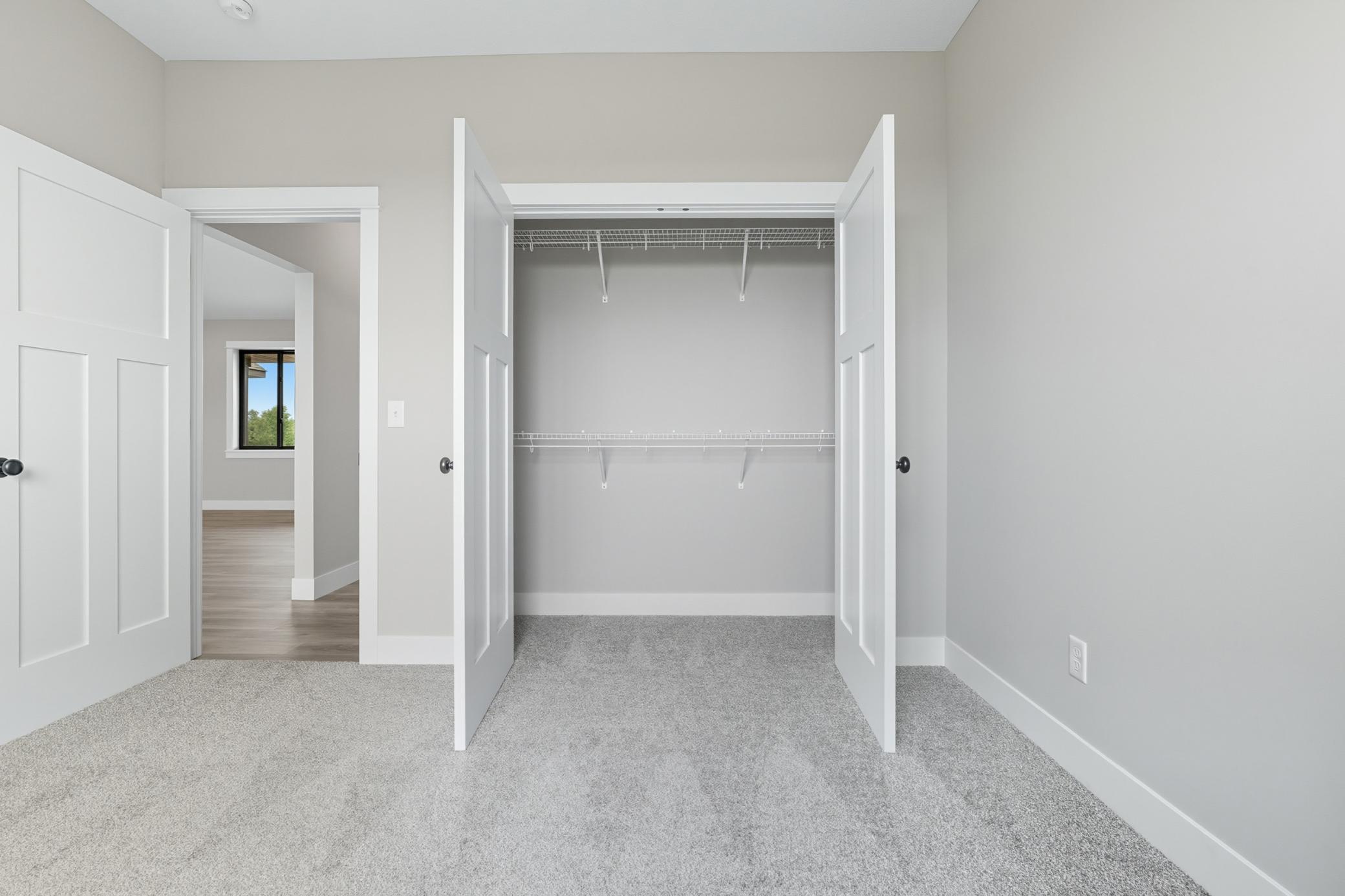 Hammond, Wisconsin, 54015, United States, 3 Bedrooms Bedrooms, ,2 BathroomsBathrooms,Residential,For Sale,1949825