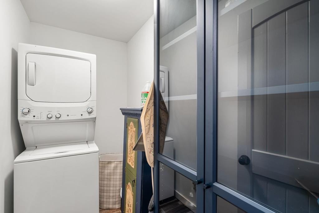 Murphy, North Carolina, 28906, United States, 2 Bedrooms Bedrooms, ,2 BathroomsBathrooms,Residential,For Sale,1976149