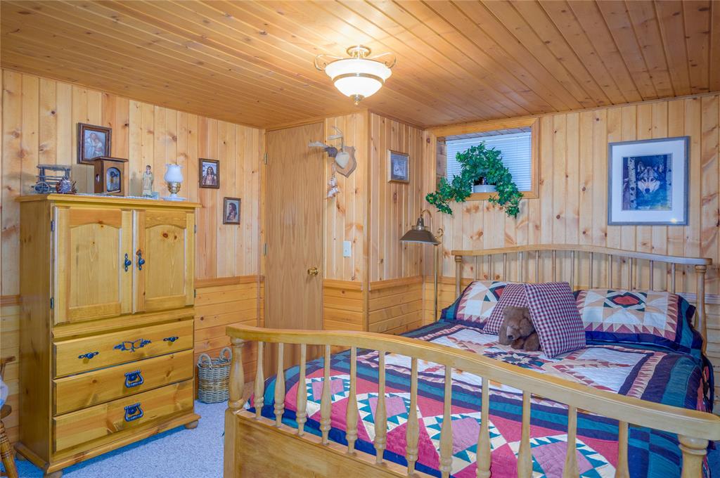 Troy, Montana, 59935, United States, 5 Bedrooms Bedrooms, ,3 BathroomsBathrooms,Residential,For Sale,1982632