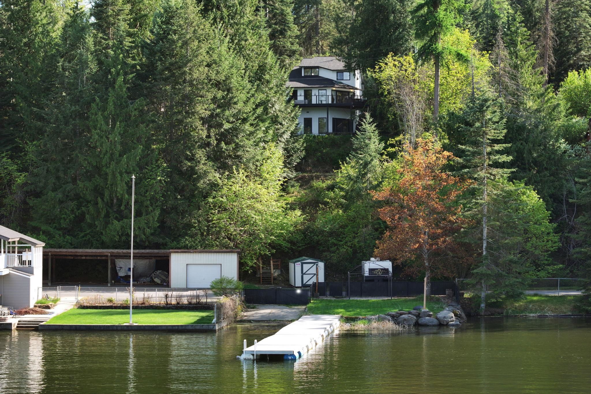 Newman Lake, Washington, 99025, United States, 4 Bedrooms Bedrooms, ,3 BathroomsBathrooms,Residential,For Sale,1802678