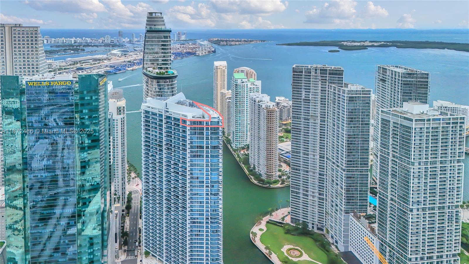 Miami, Florida, 33131, United States, 3 Bedrooms Bedrooms, ,6 BathroomsBathrooms,Residential,For Sale,1938833