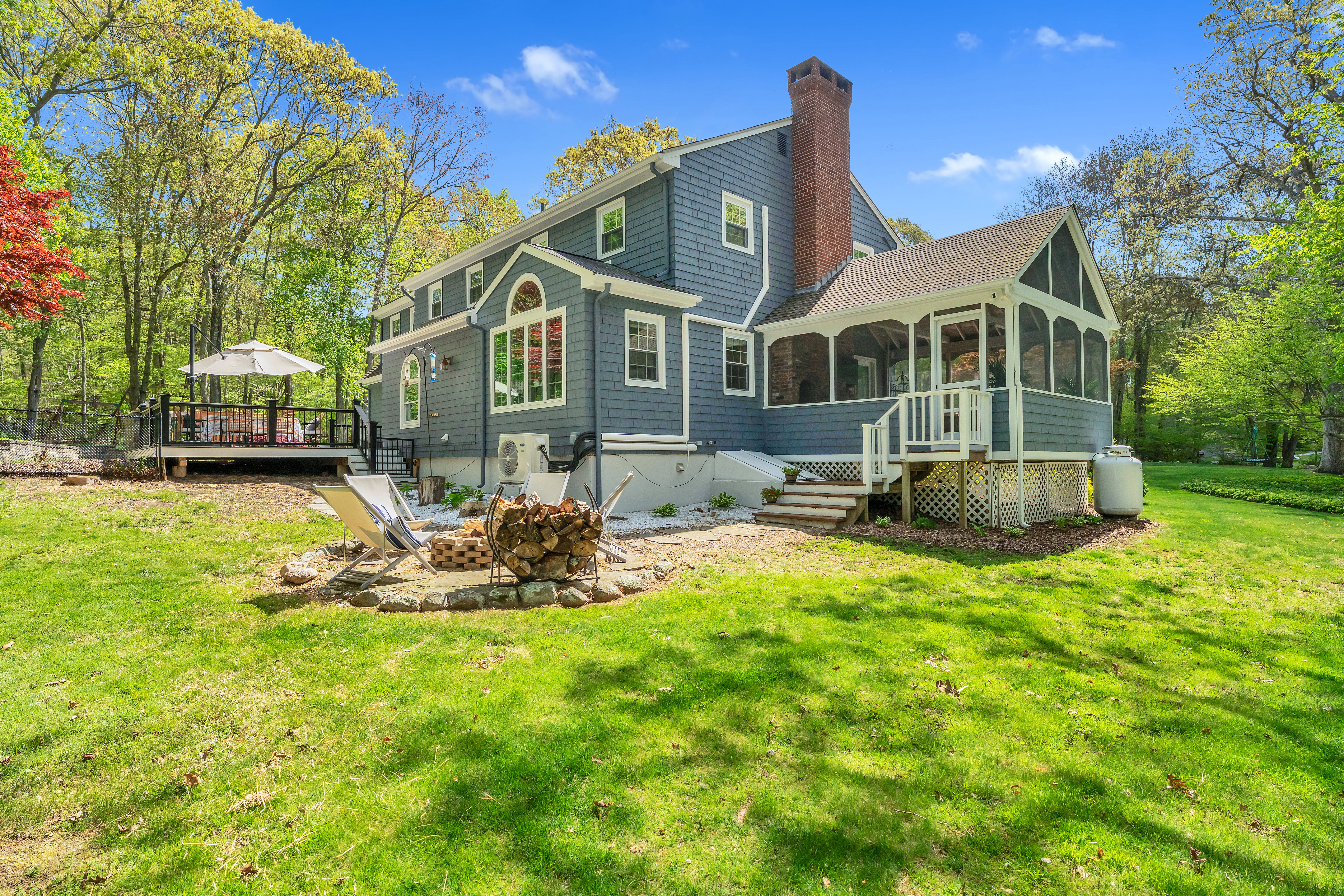  Charming 4 Bed Home in East Lyme - 物件實景