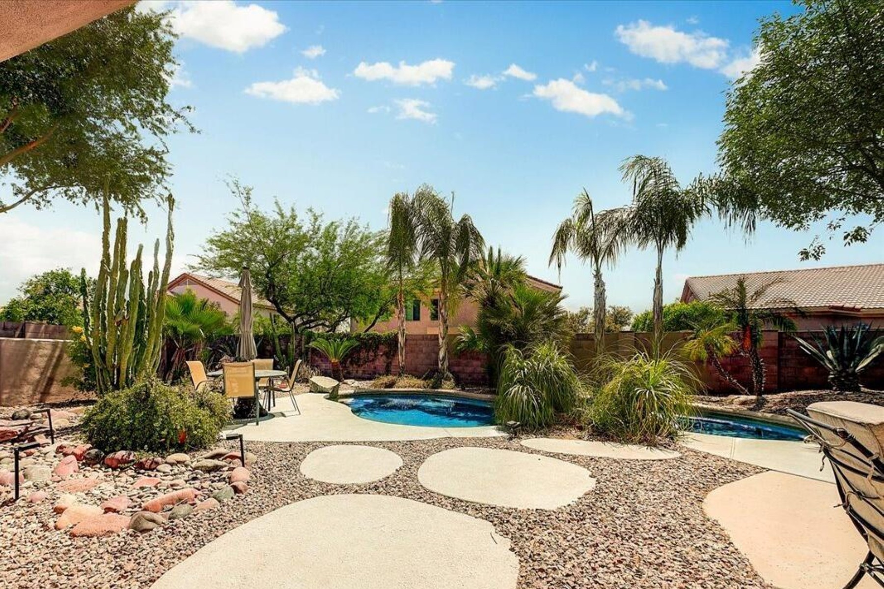  4409 E Williams Drive  Phoenix, AZ - 物件實景