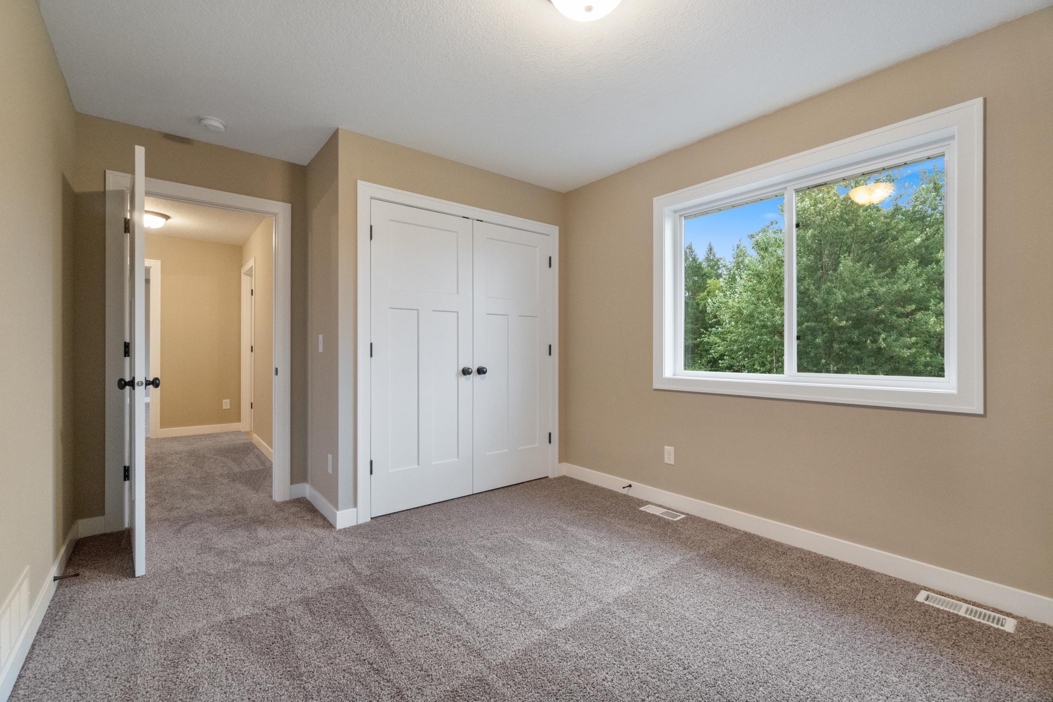 Hudson, Wisconsin, 54016, United States, 4 Bedrooms Bedrooms, ,3 BathroomsBathrooms,Residential,For Sale,1948487