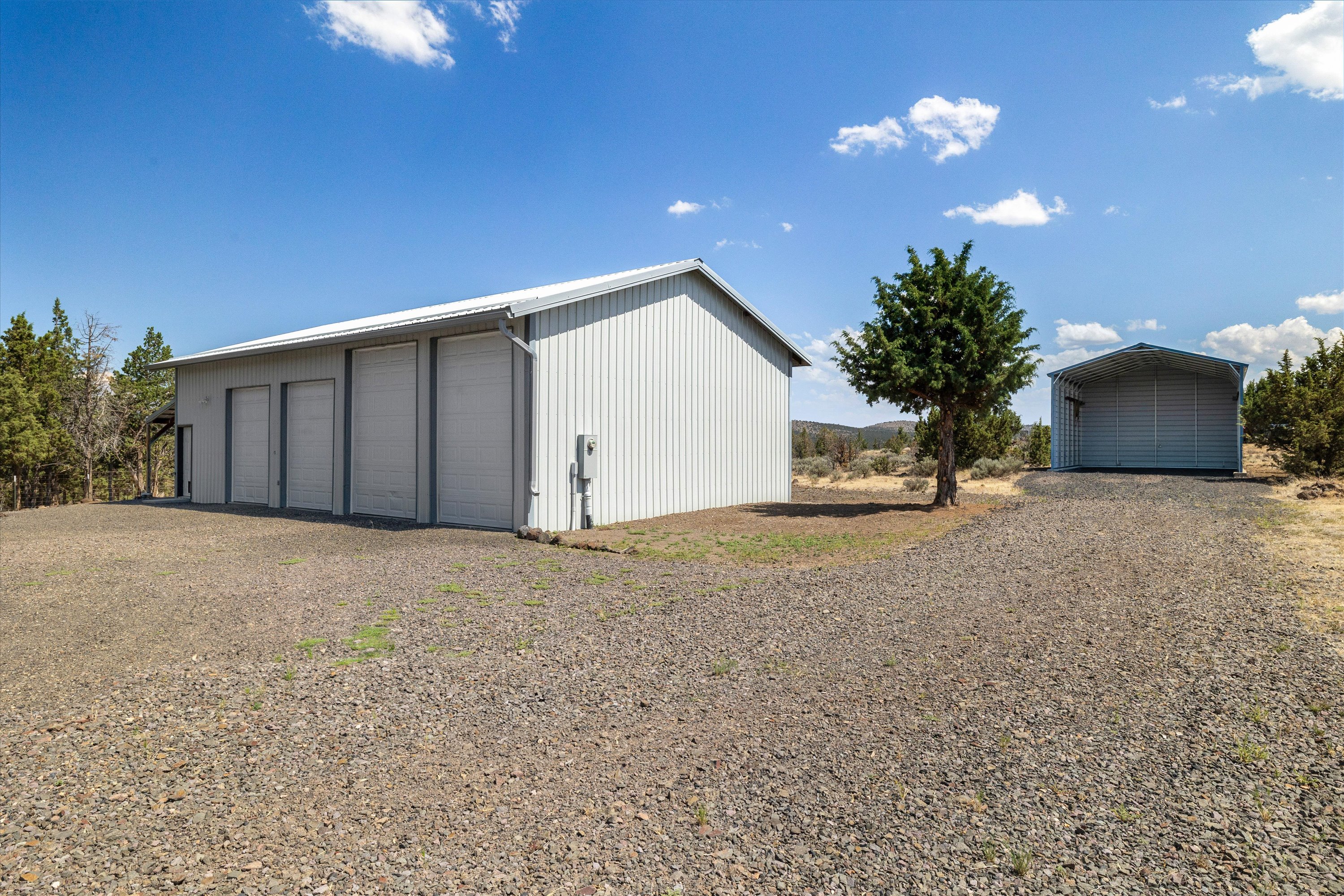 Prineville, Oregon, 97754, United States, 3 Bedrooms Bedrooms, ,2 BathroomsBathrooms,Residential,For Sale,1849917