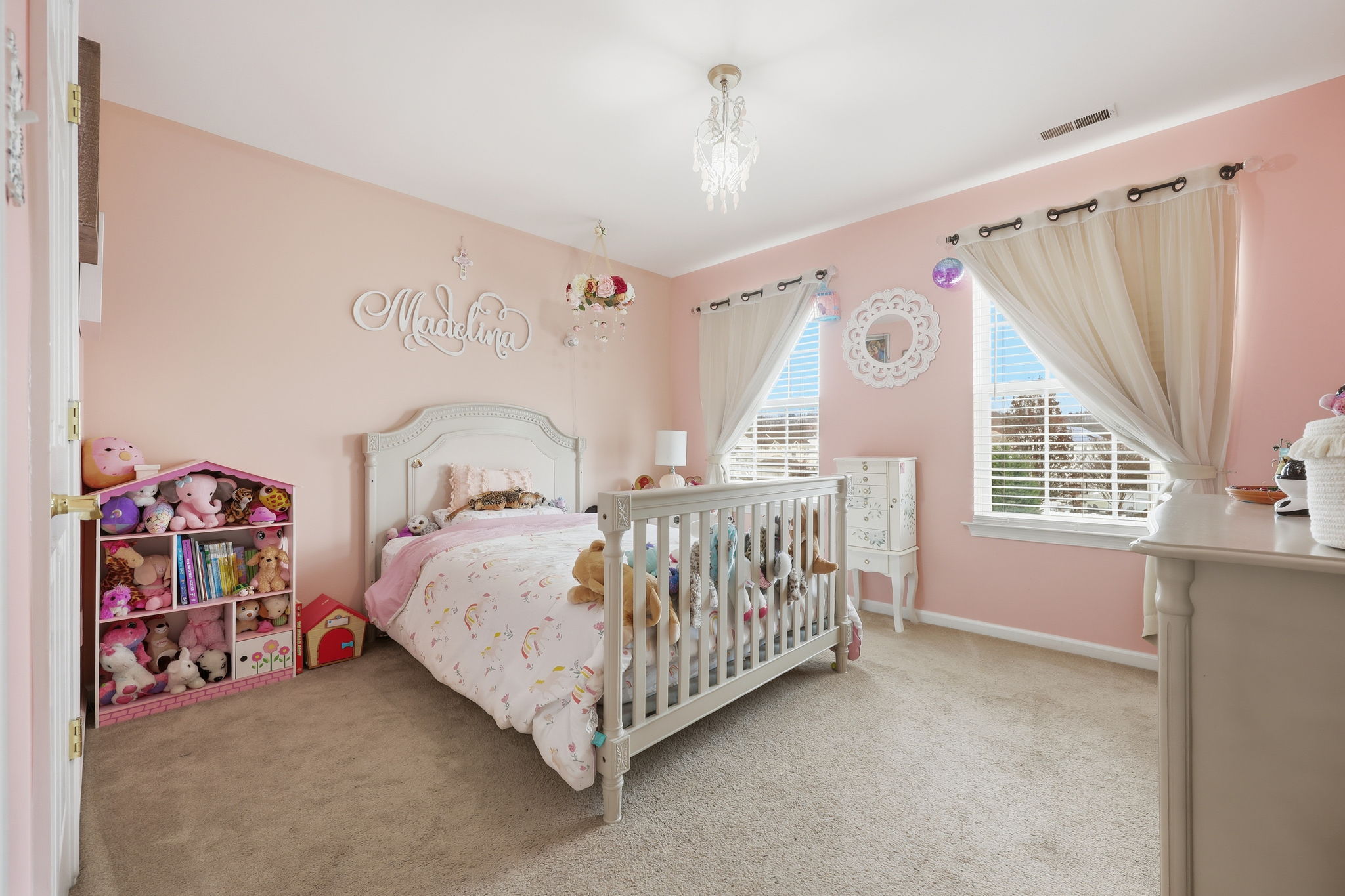 Egg Harbor Township, New Jersey, 08234, United States, 4 Bedrooms Bedrooms, ,3 BathroomsBathrooms,Residential,For Sale,1997774