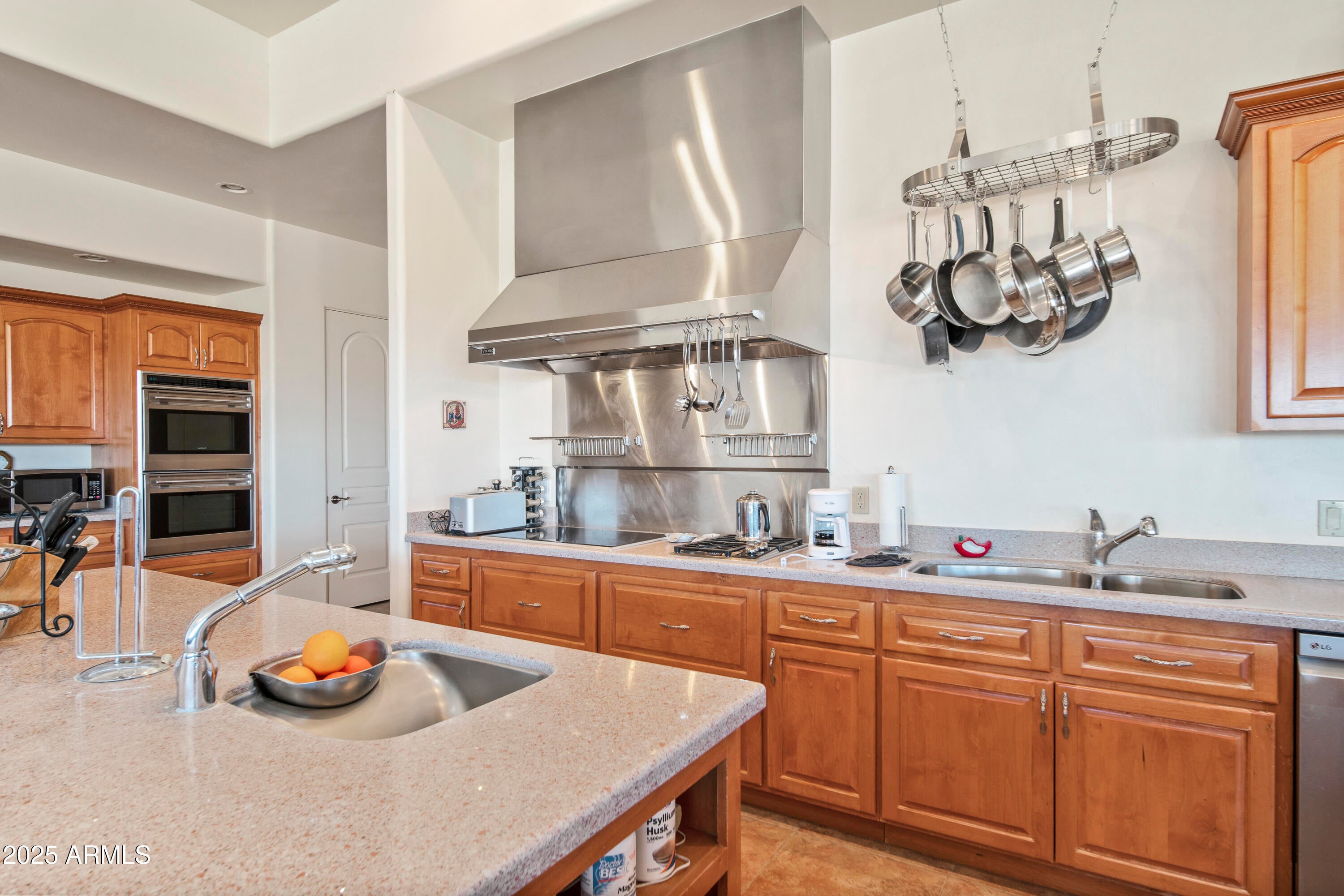 Wickenburg, Arizona, 85390, United States, 6 Bedrooms Bedrooms, ,4 BathroomsBathrooms,Residential,For Sale,1978720