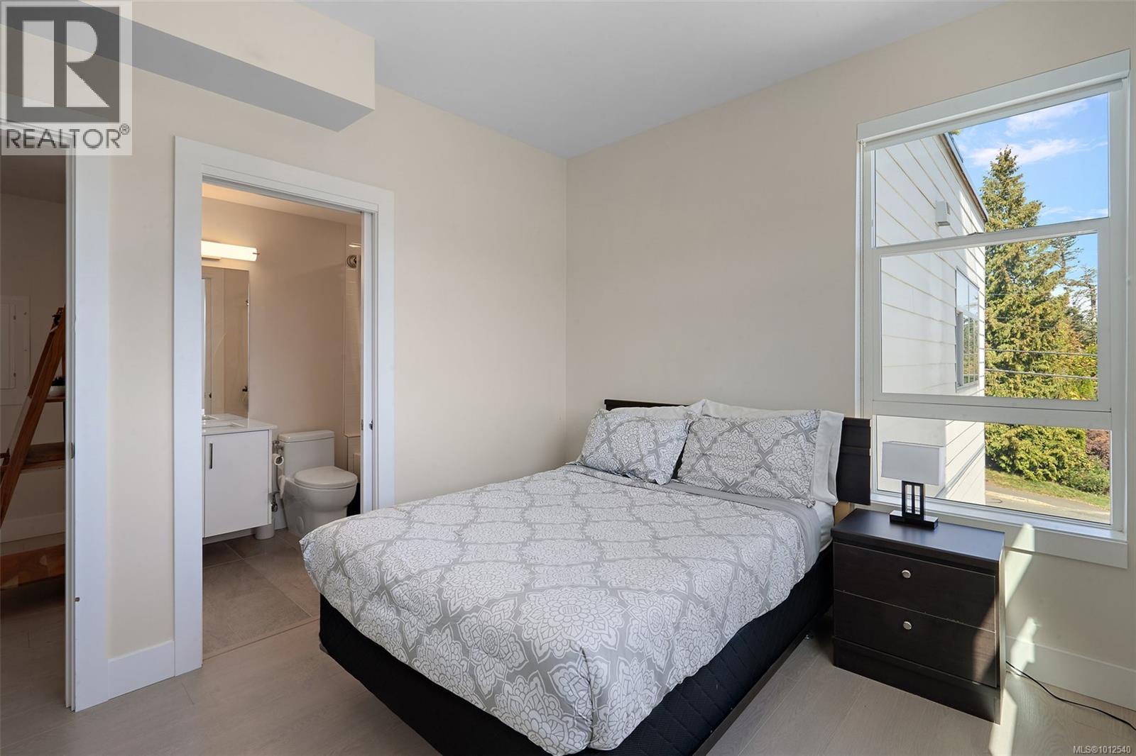 VIEW ROYAL, British Columbia, V9A 2P8, CA, 2 Bedrooms Bedrooms, ,2 BathroomsBathrooms,Residential,For Sale,1949465